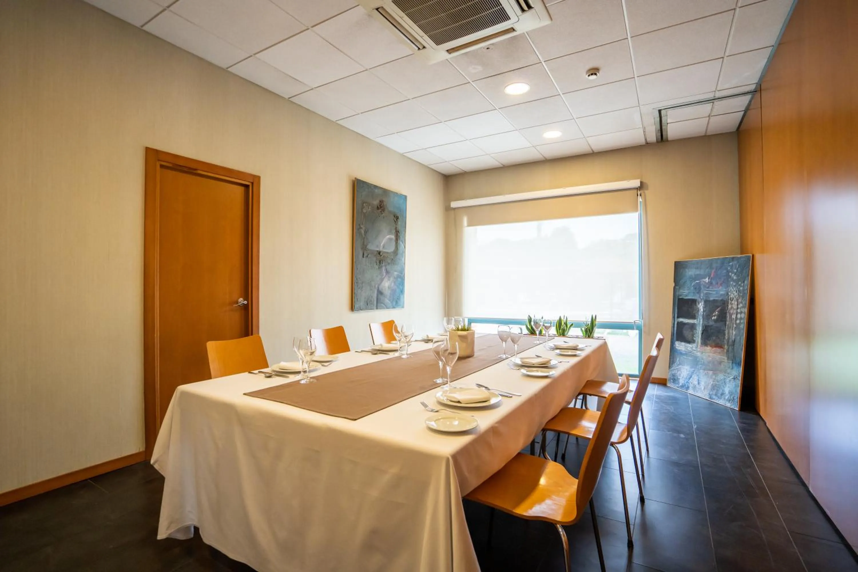 Meeting/conference room in Posadas de España Pinto