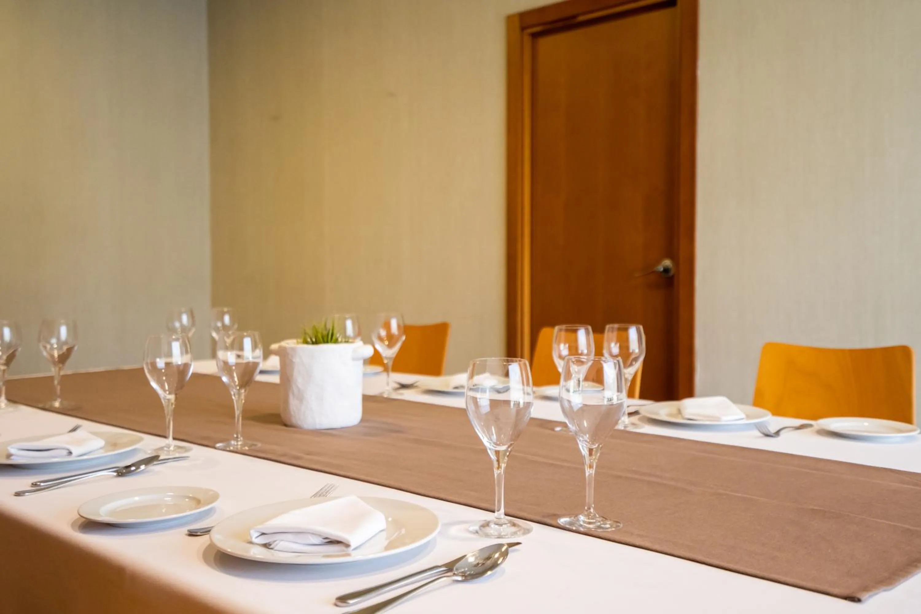 Meeting/conference room in Posadas de España Pinto