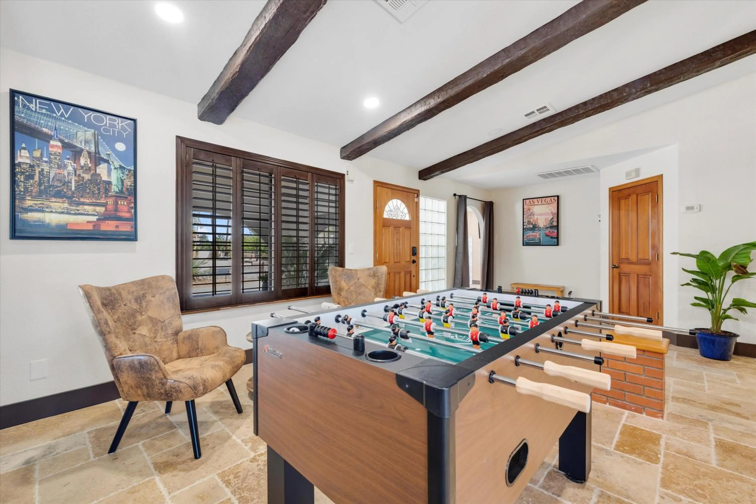 Game Room in Luxury villa with pool and spa