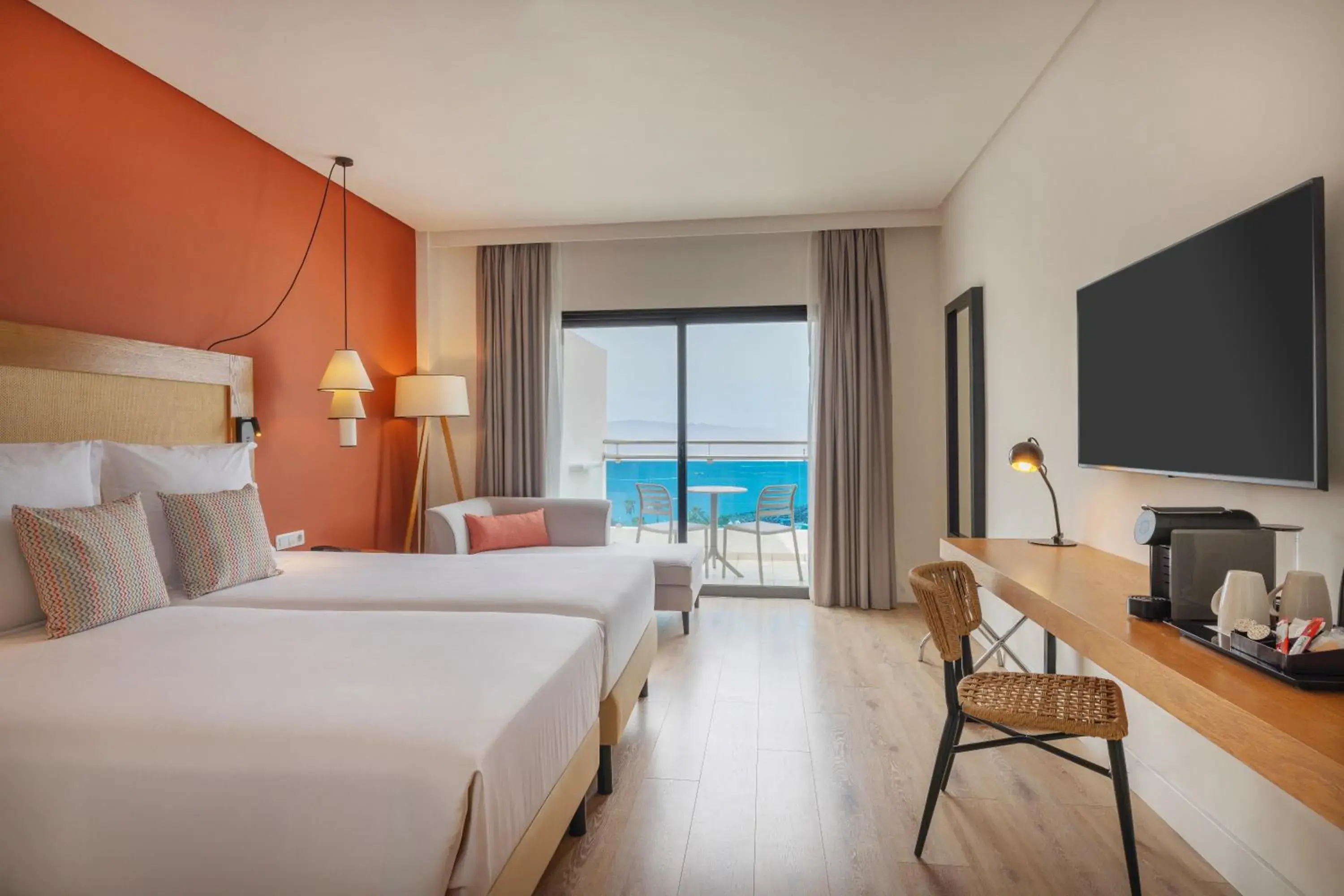 Photo of the whole room, Bed in AluaSoul Costa Adeje - Adults Only Photo of the whole room, Bed in AluaSoul Costa Adeje - Adults Only