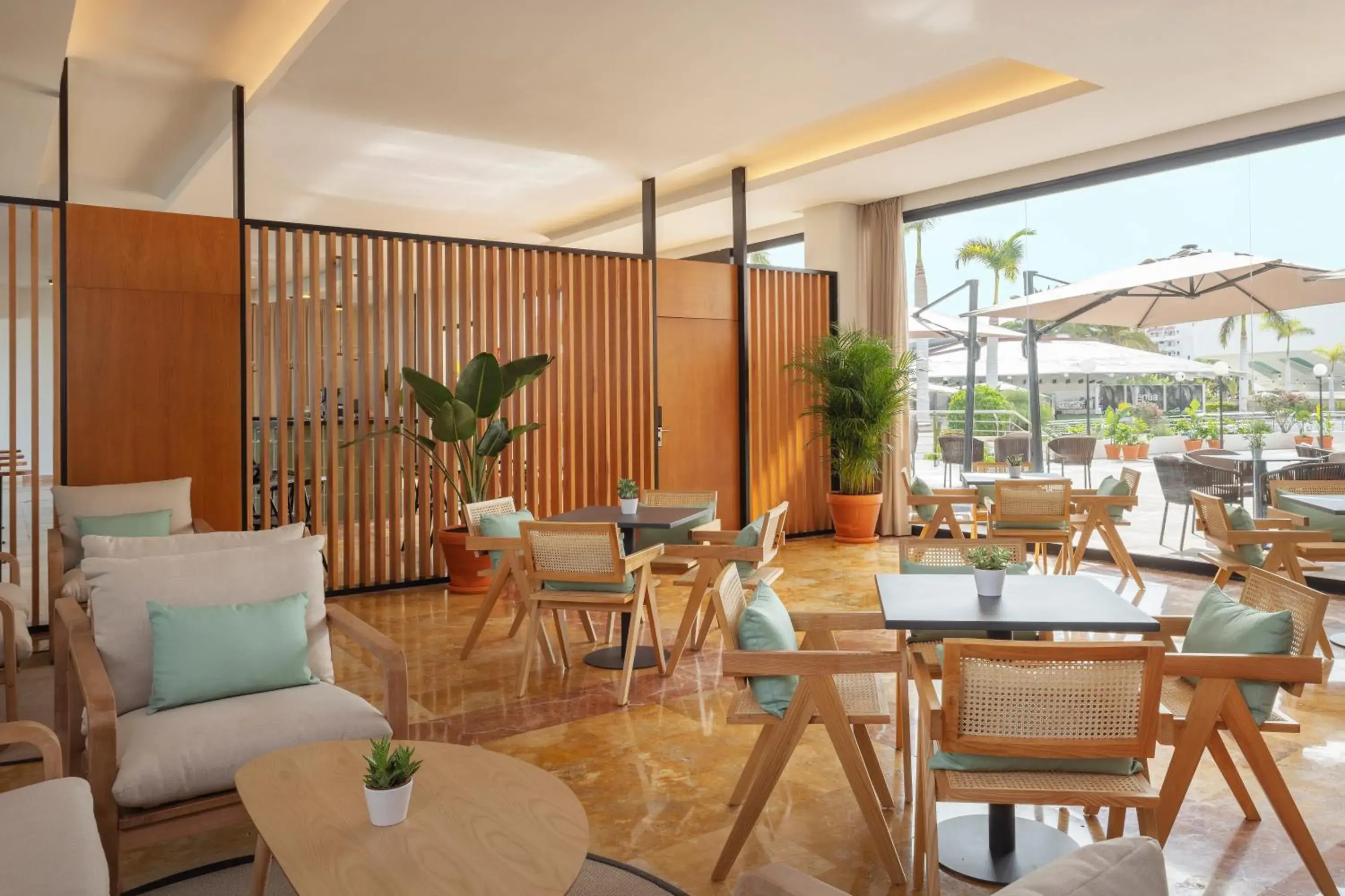 Living room in AluaSoul Costa Adeje - Adults Only Living room in AluaSoul Costa Adeje - Adults Only