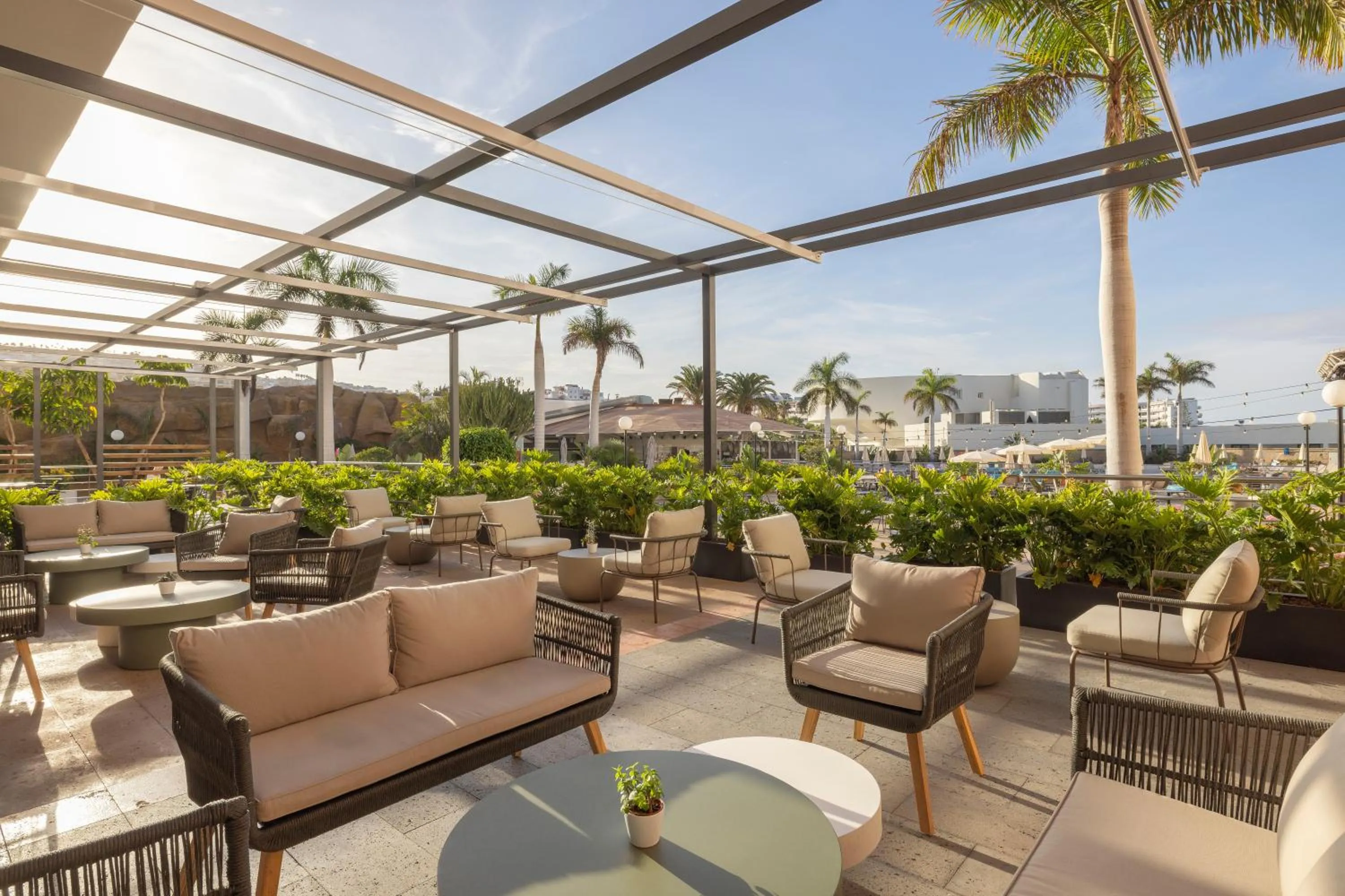 Seating area in AluaSoul Costa Adeje - Adults Only