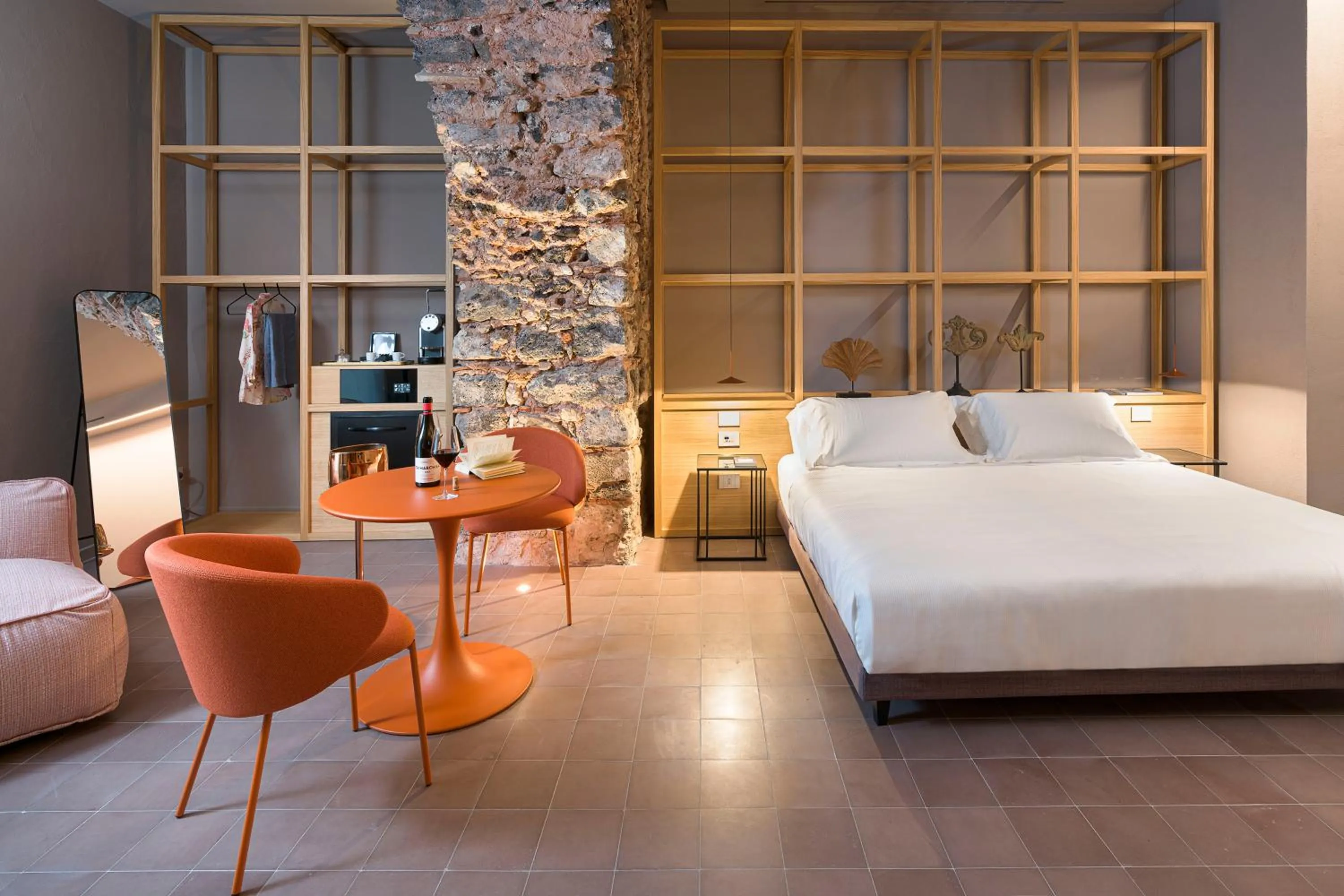 Photo of the whole room, Bed in BASTIÒ PRIVATE SUITES