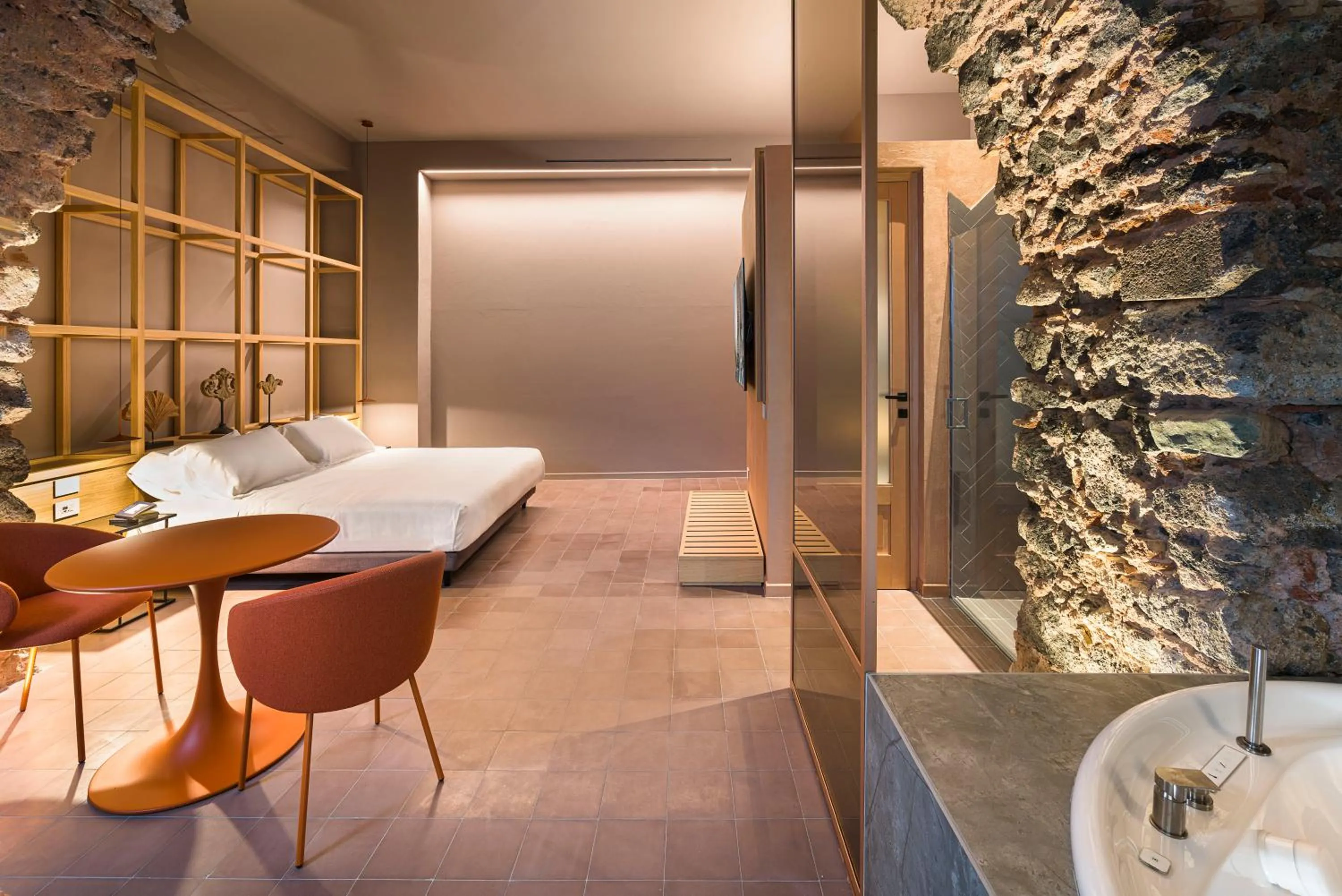 Photo of the whole room, Bed in BASTIÒ PRIVATE SUITES