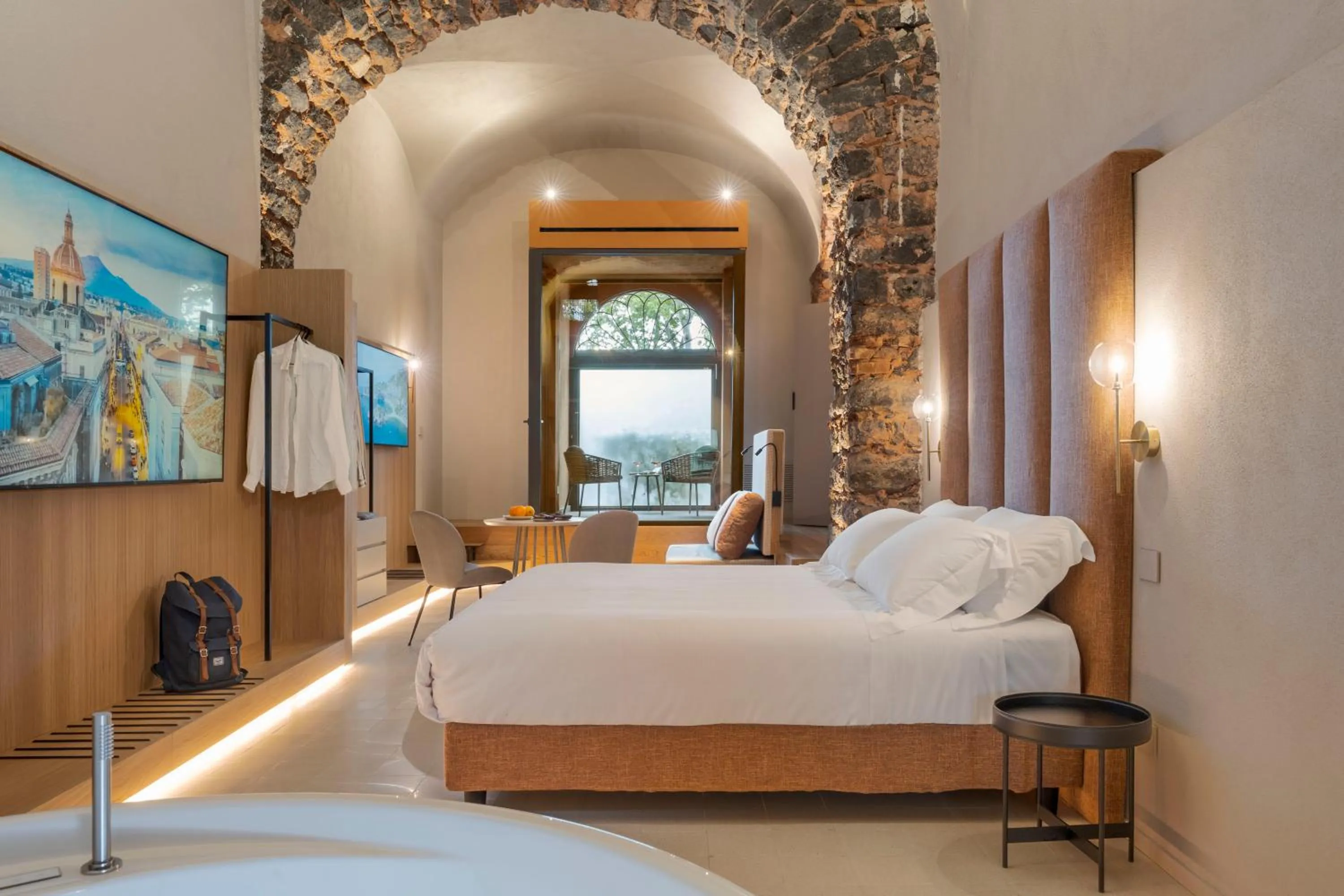 Photo of the whole room, Bed in BASTIÒ PRIVATE SUITES