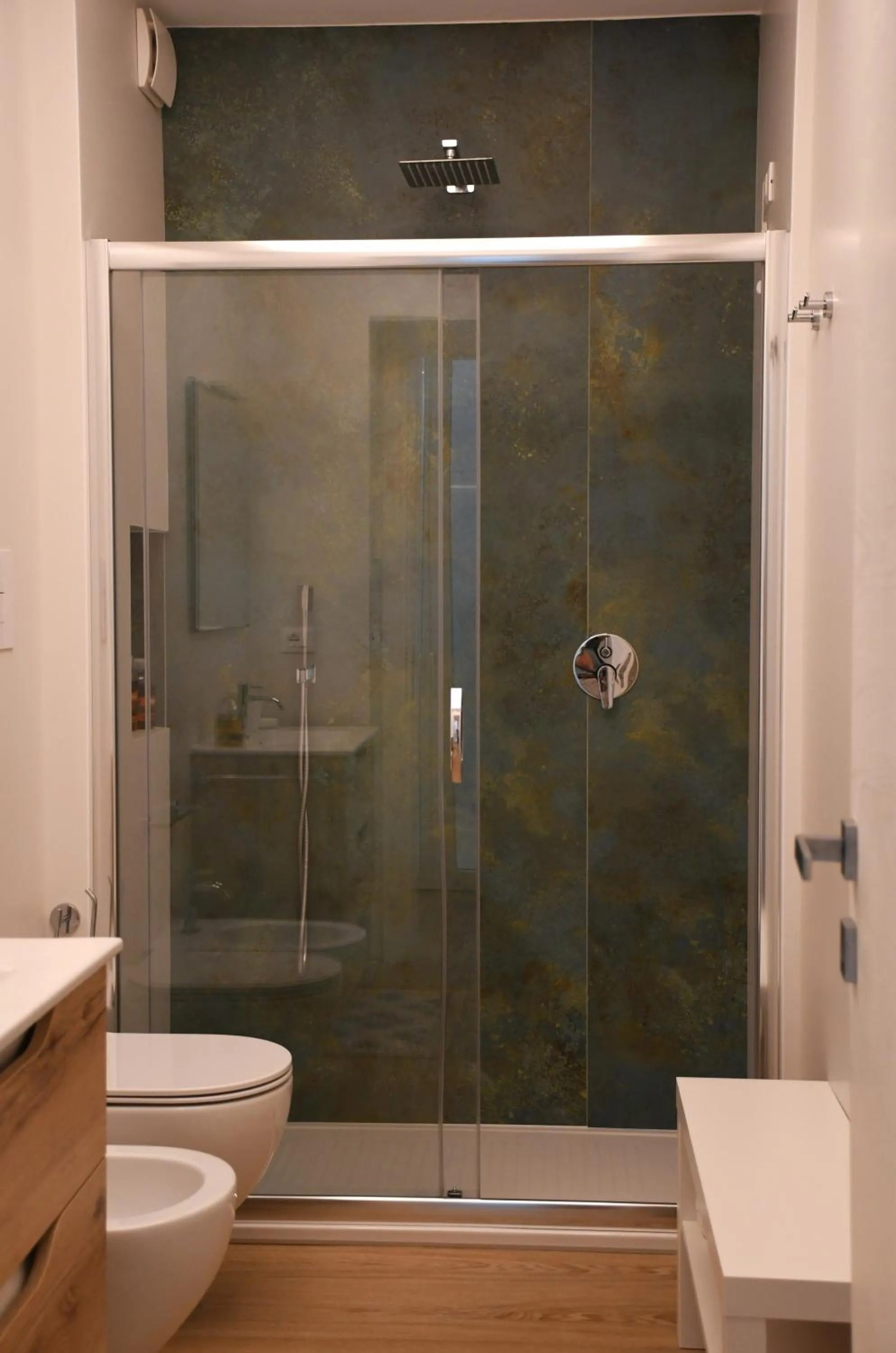 HABITAT- Apartments&Rooms