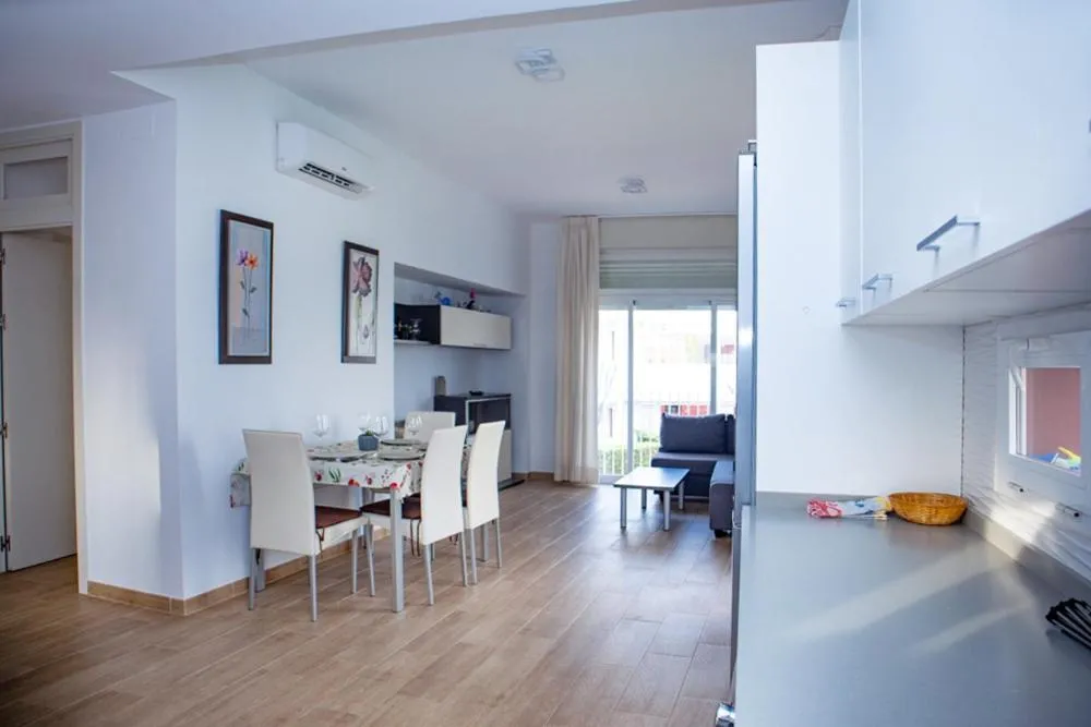 Living room in Apartamento "Casa el Sargazo" en Vera Playa con Piscina, Solarium, Wifi y Parking Gratis