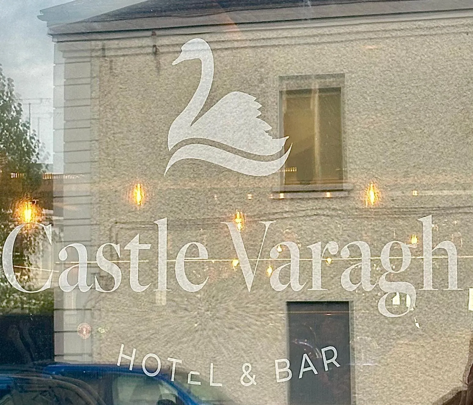 Property building in Castle Varagh Hotel & Bar