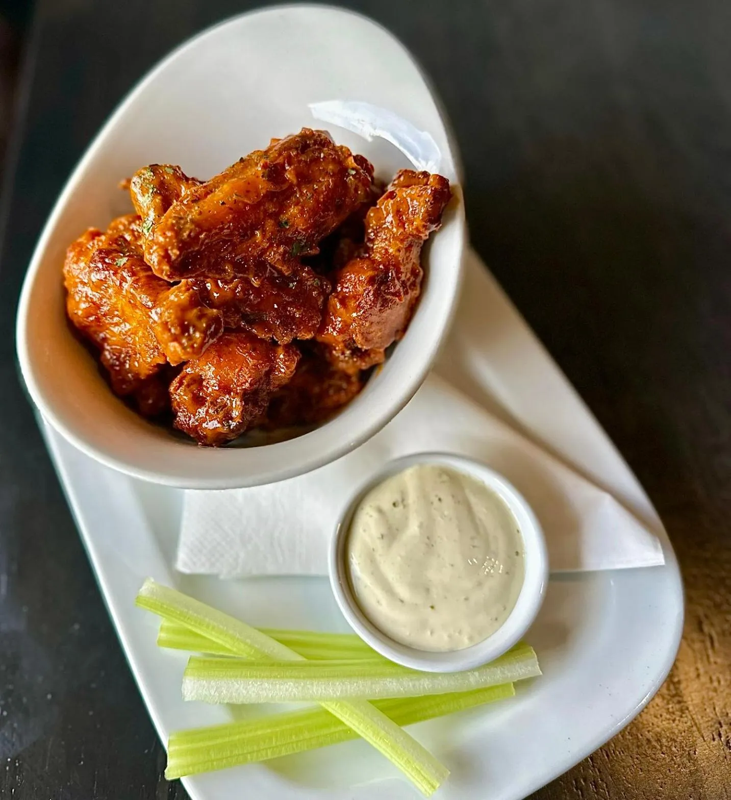 Restaurant/places to eat in Castle Varagh Hotel & Bar