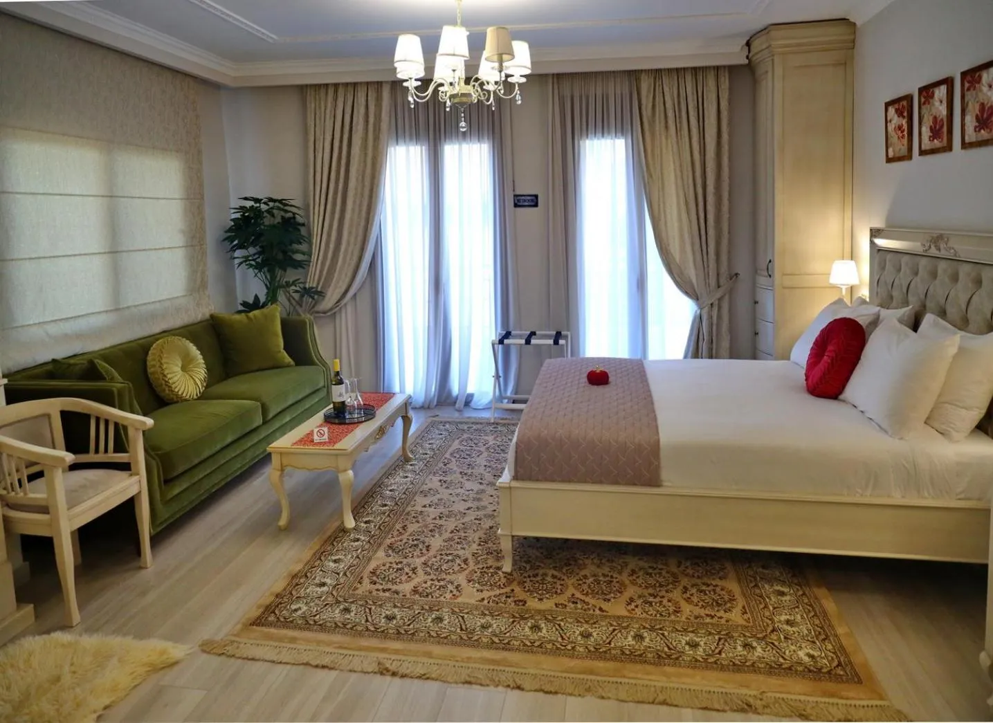 Vip Lepanto Castle Suites