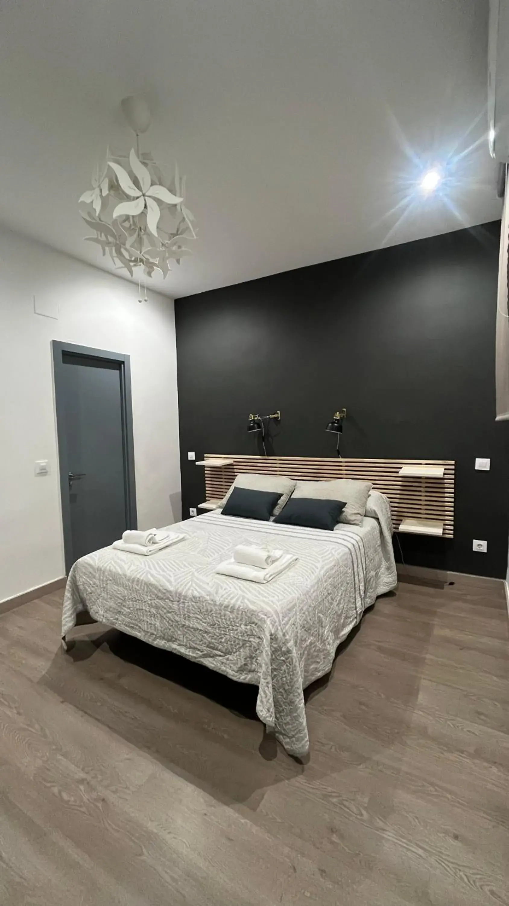 Bed in Hostal Inter Plaza Mayor AUTO CHECK IN Bed in Hostal Inter Plaza Mayor AUTO CHECK IN