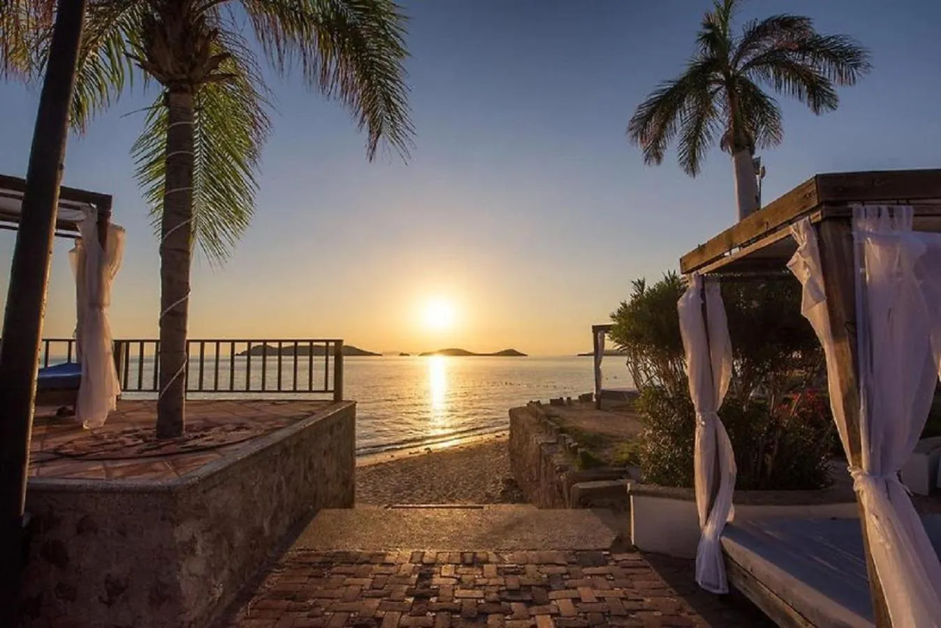 Natural landscape in HOTEL SAN CARLOS PLAZA