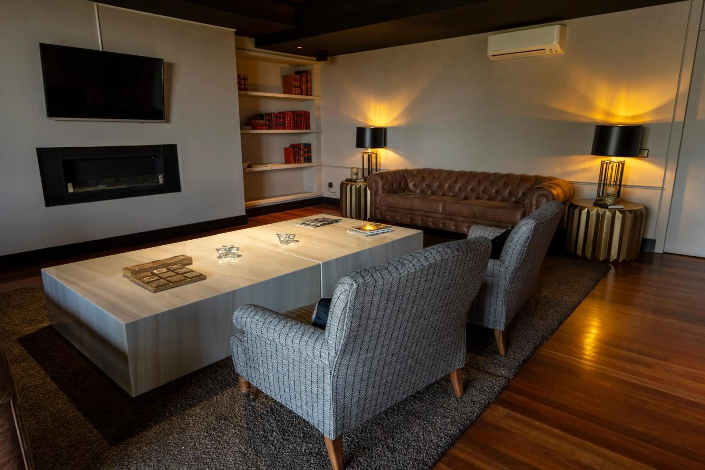 Lounge or bar in Hotel Hita "Nature Experience" for all