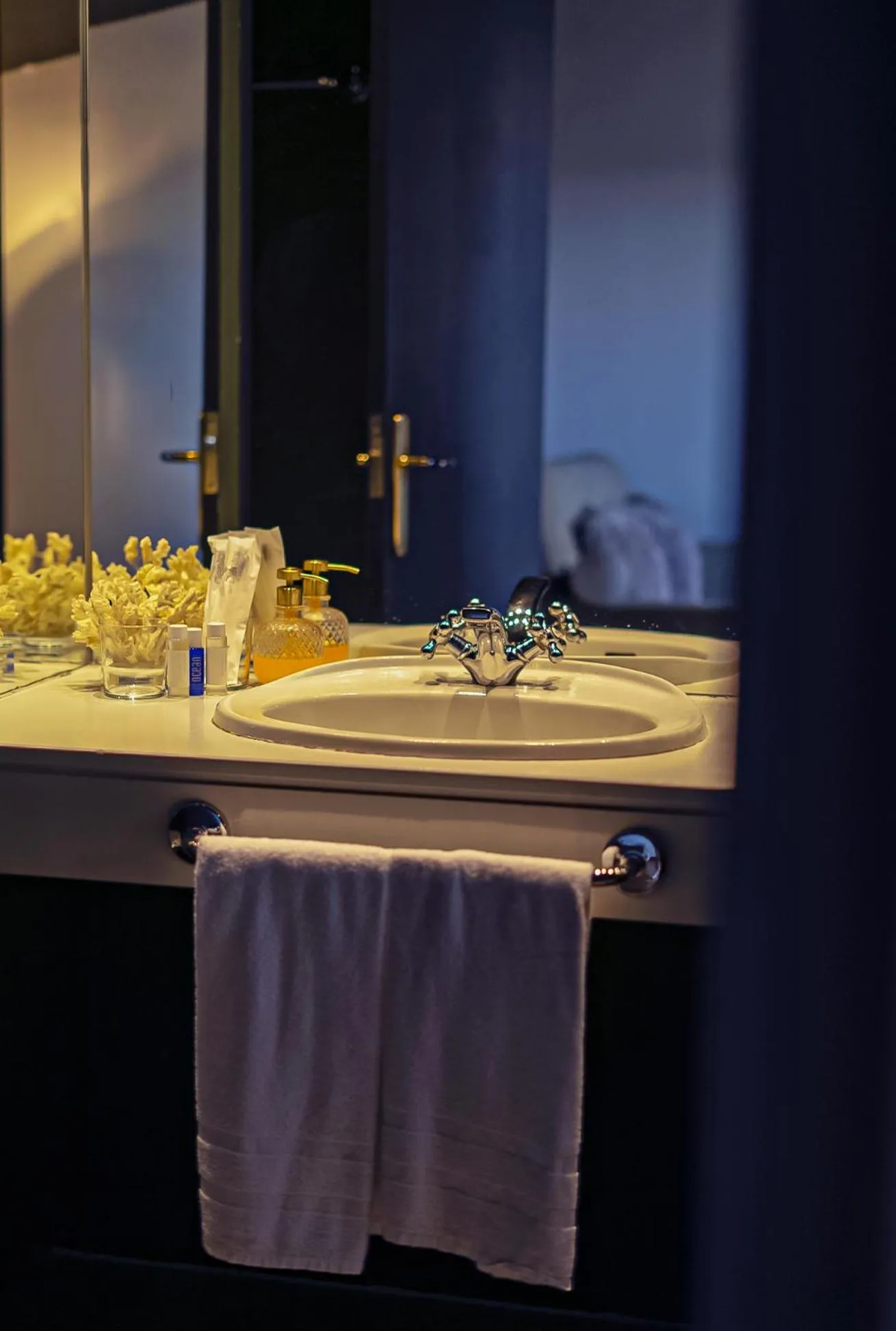 Bathroom in Hotel Hita "Nature Experience" for all