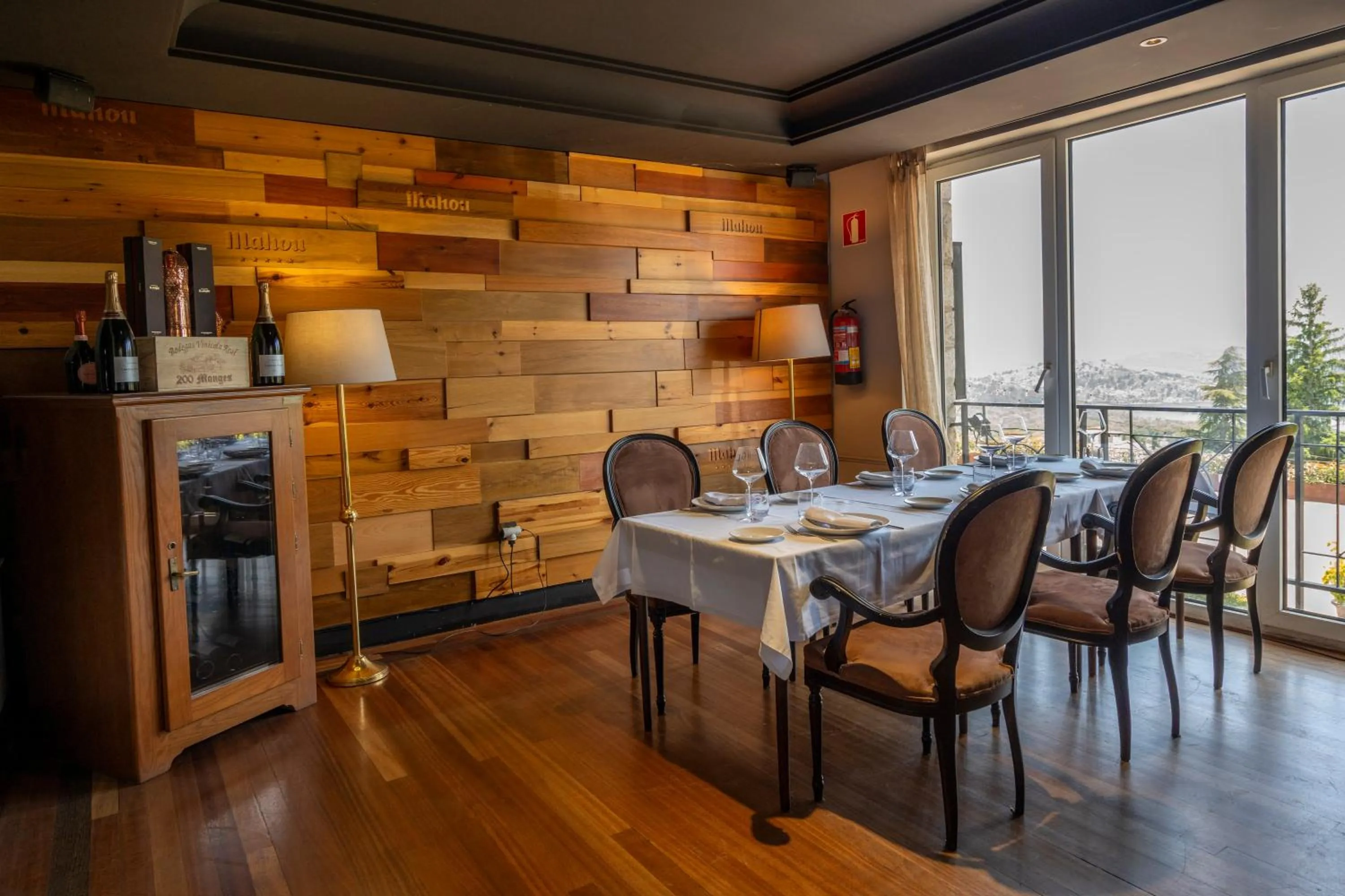 Restaurant/places to eat in Hotel Hita "Nature Experience" for all