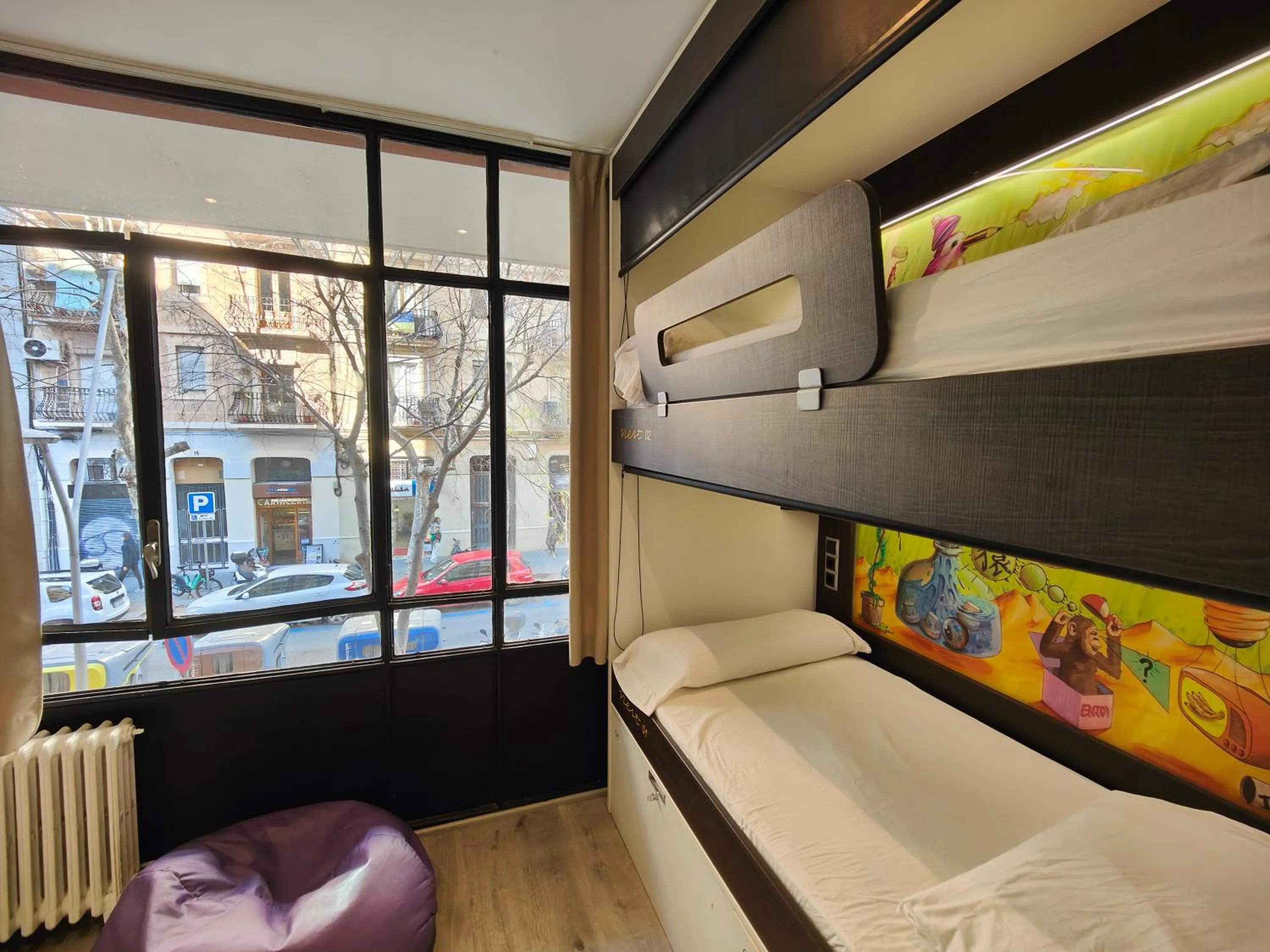 bunk bed, Bed in Free Hostels Barcelona