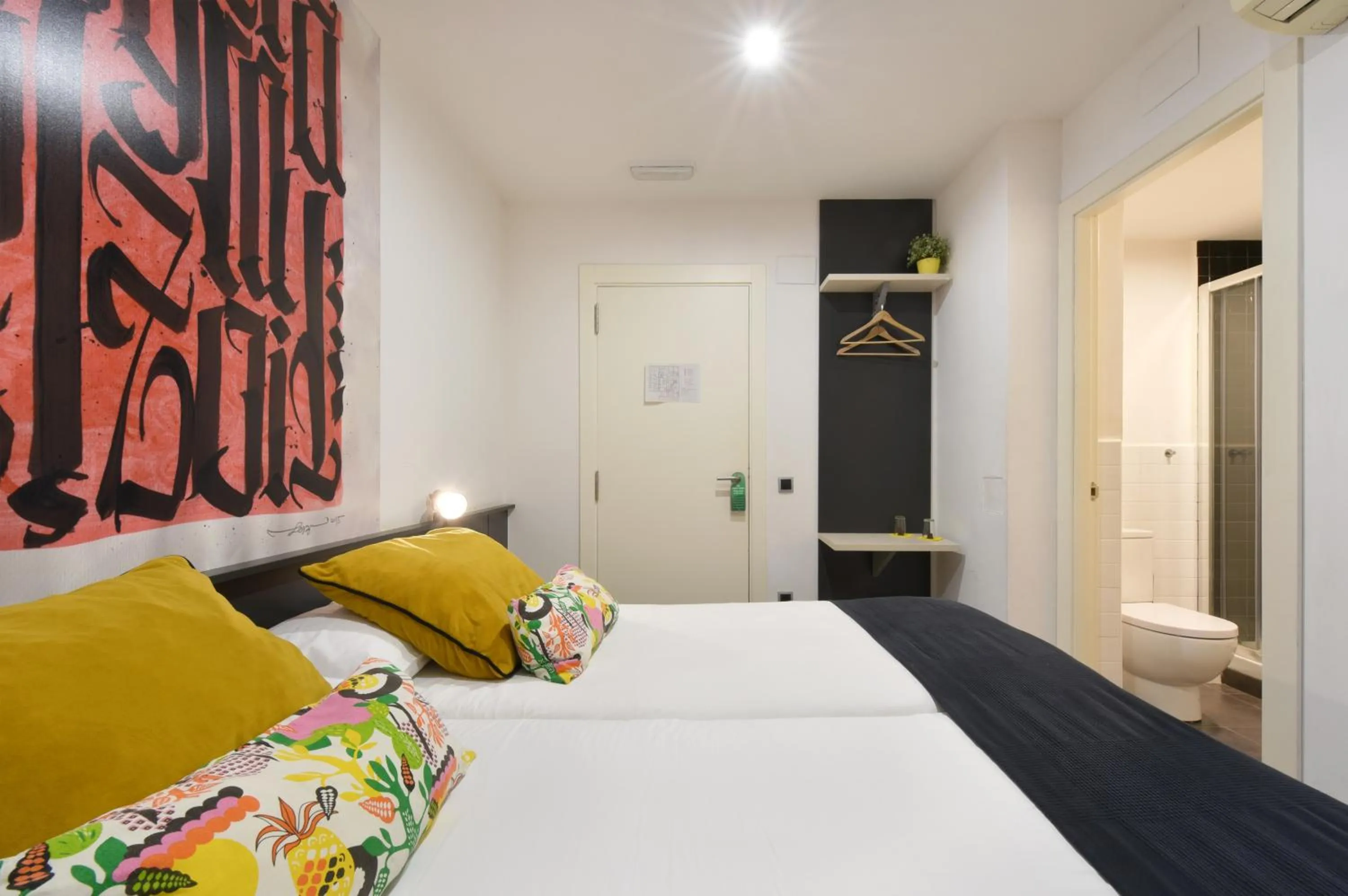 Bedroom, Bed in Free Hostels Barcelona