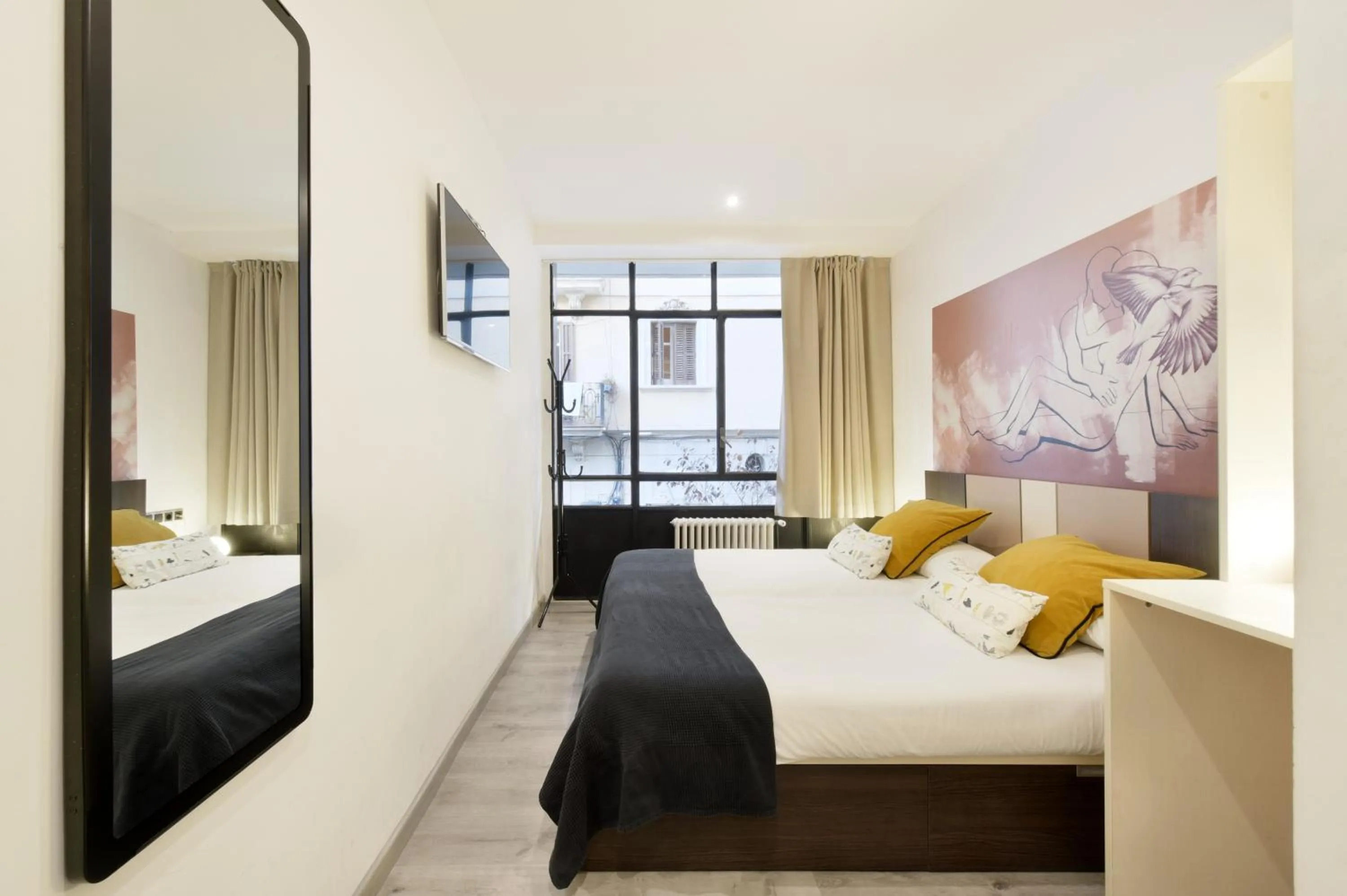 Bedroom, Bed in Free Hostels Barcelona