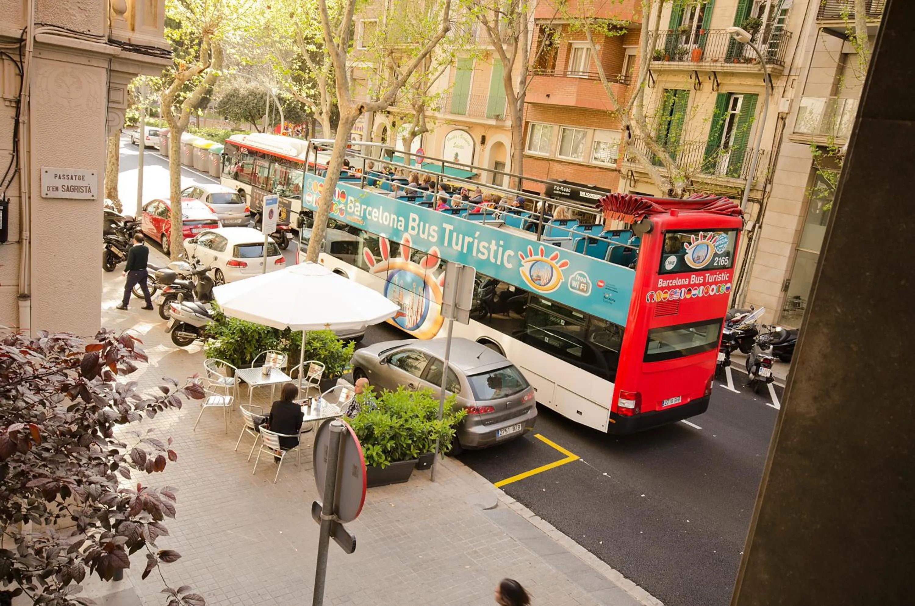 Neighbourhood in Free Hostels Barcelona
