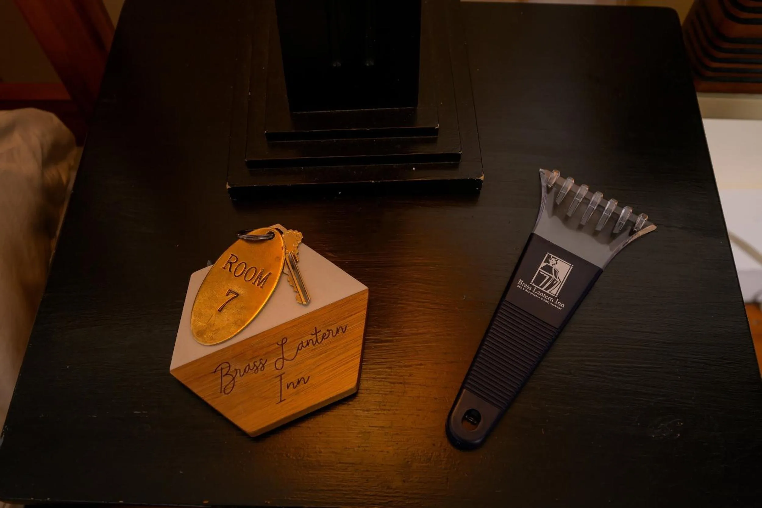 furniture in Brass Lantern Inn