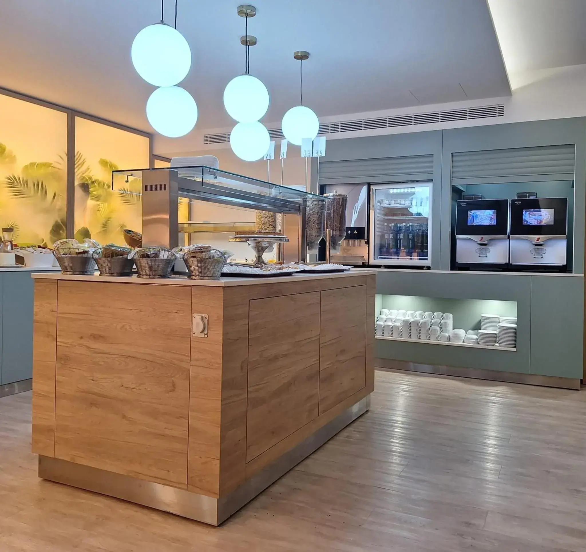 Breakfast in Gran Versalles Breakfast in Gran Versalles