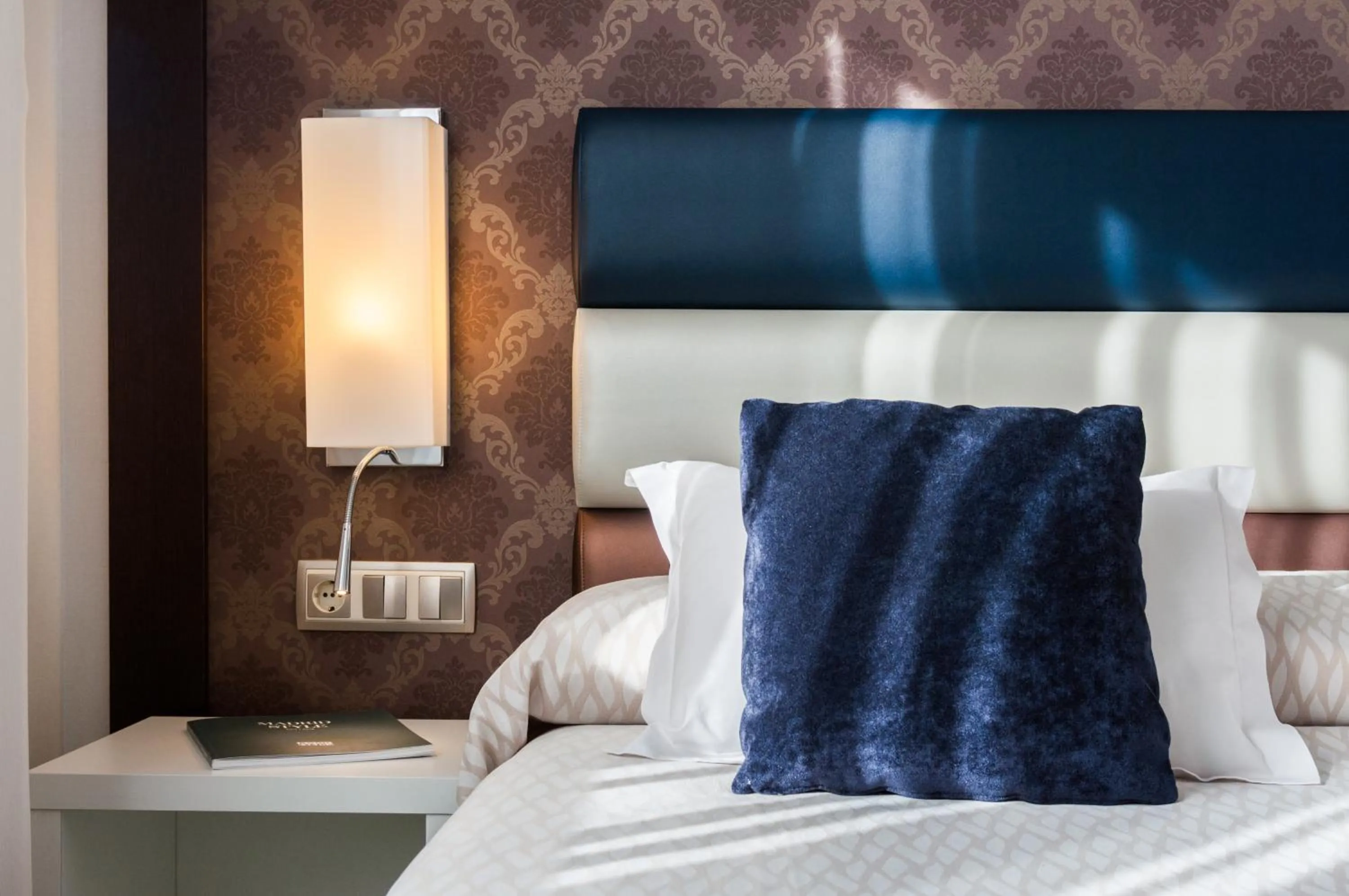 Bed in Gran Versalles