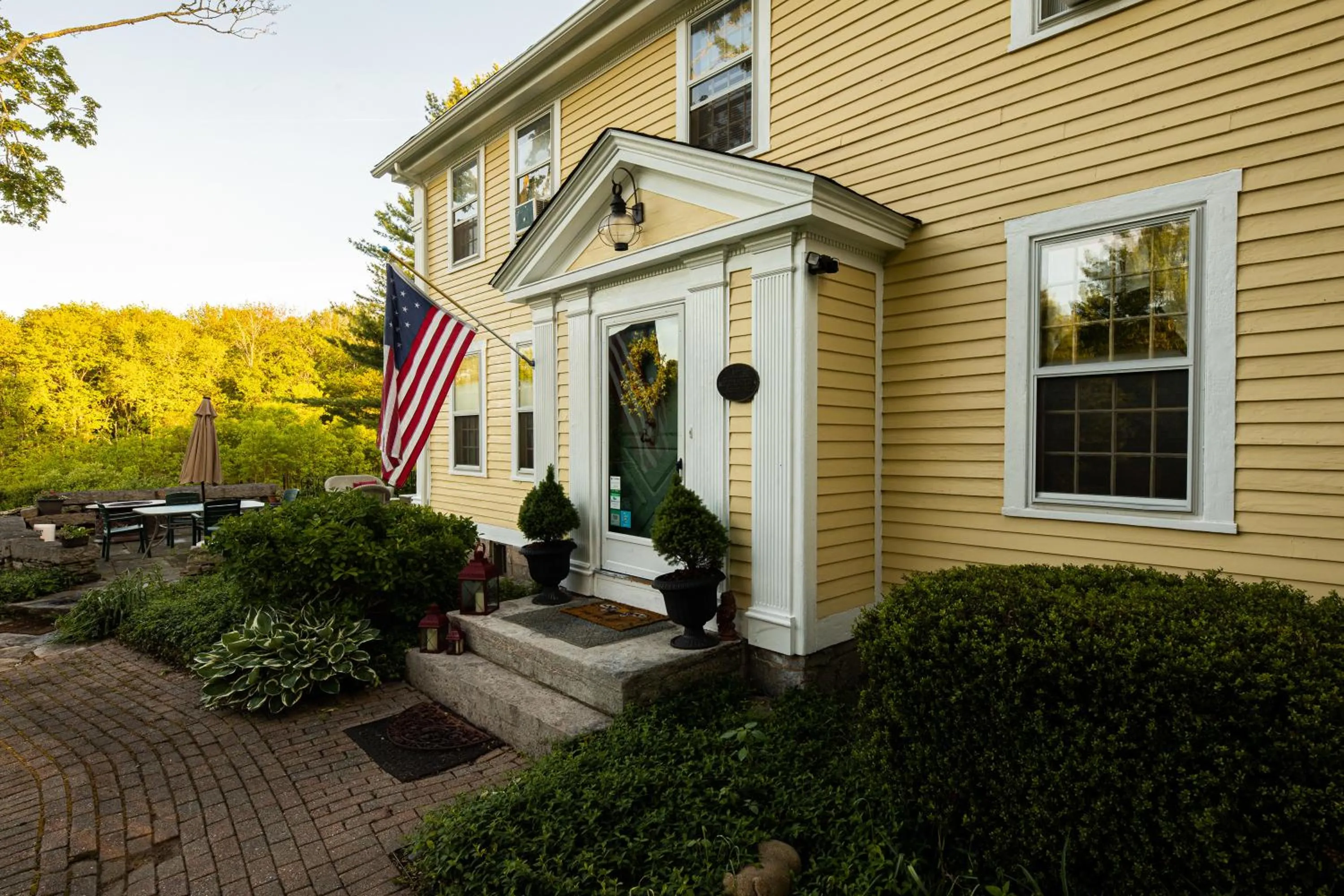 Property building in Stonecroft Country Inn