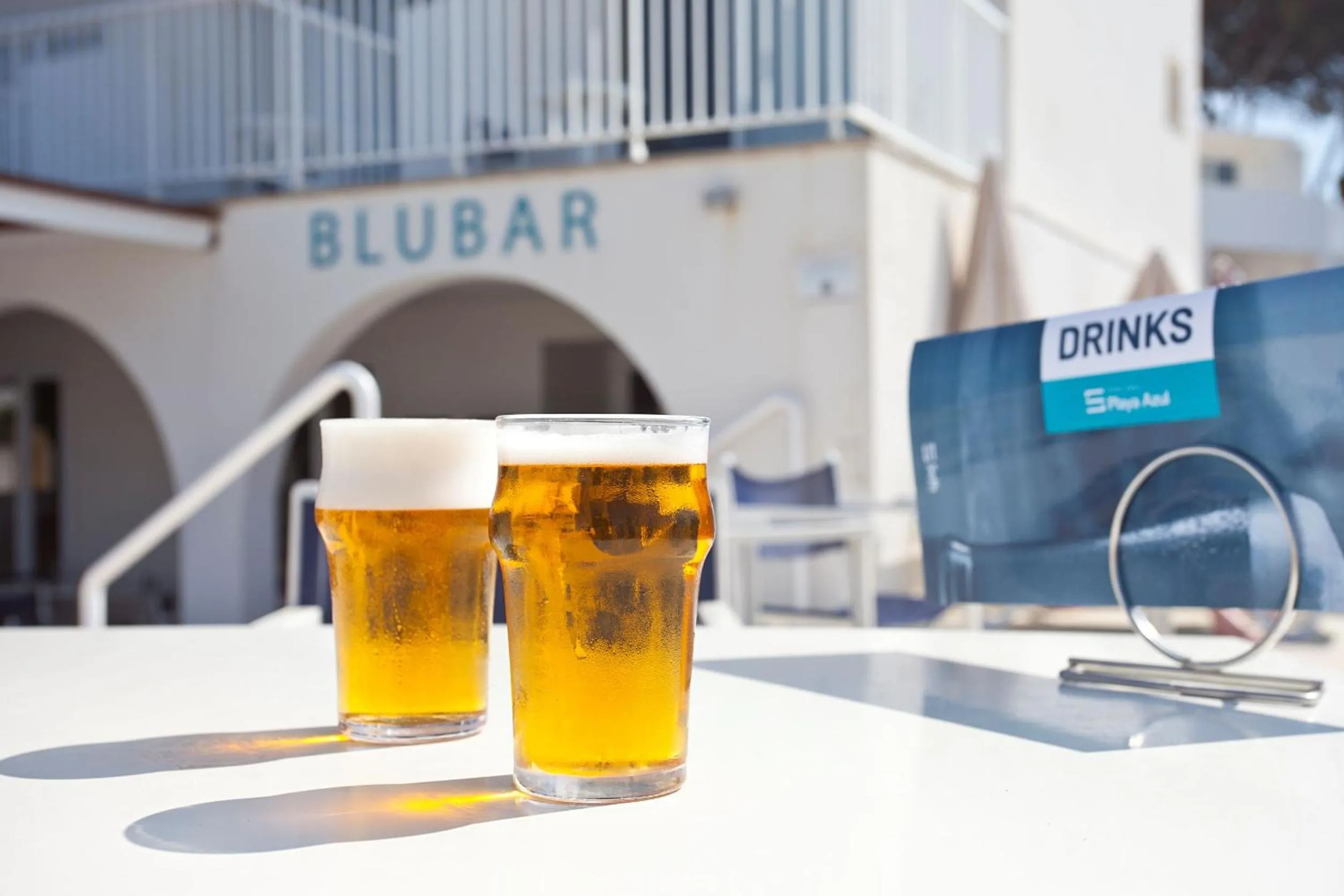 Lounge or bar in Seth Playa Azul