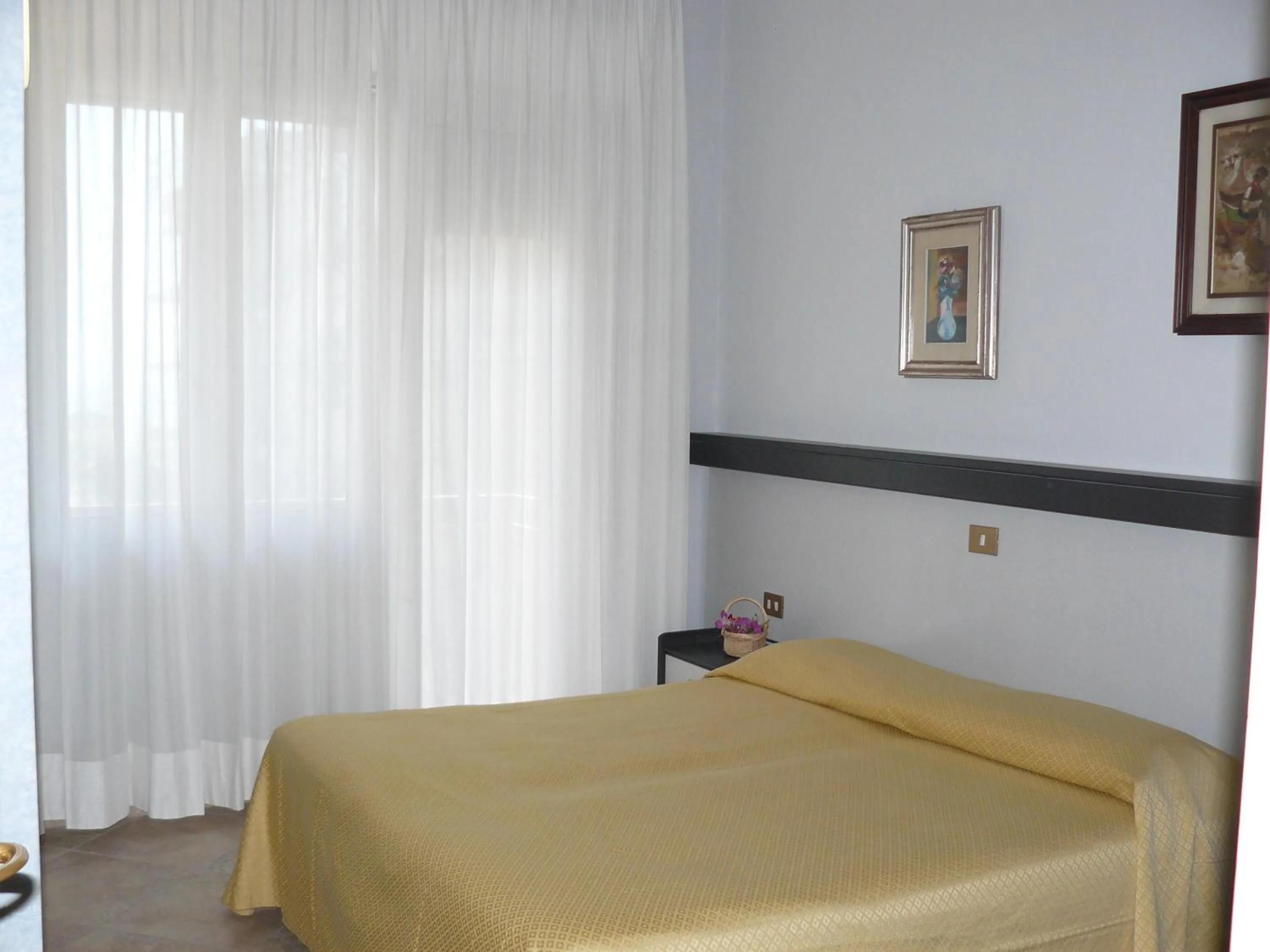 Bed in Hotel Baviera