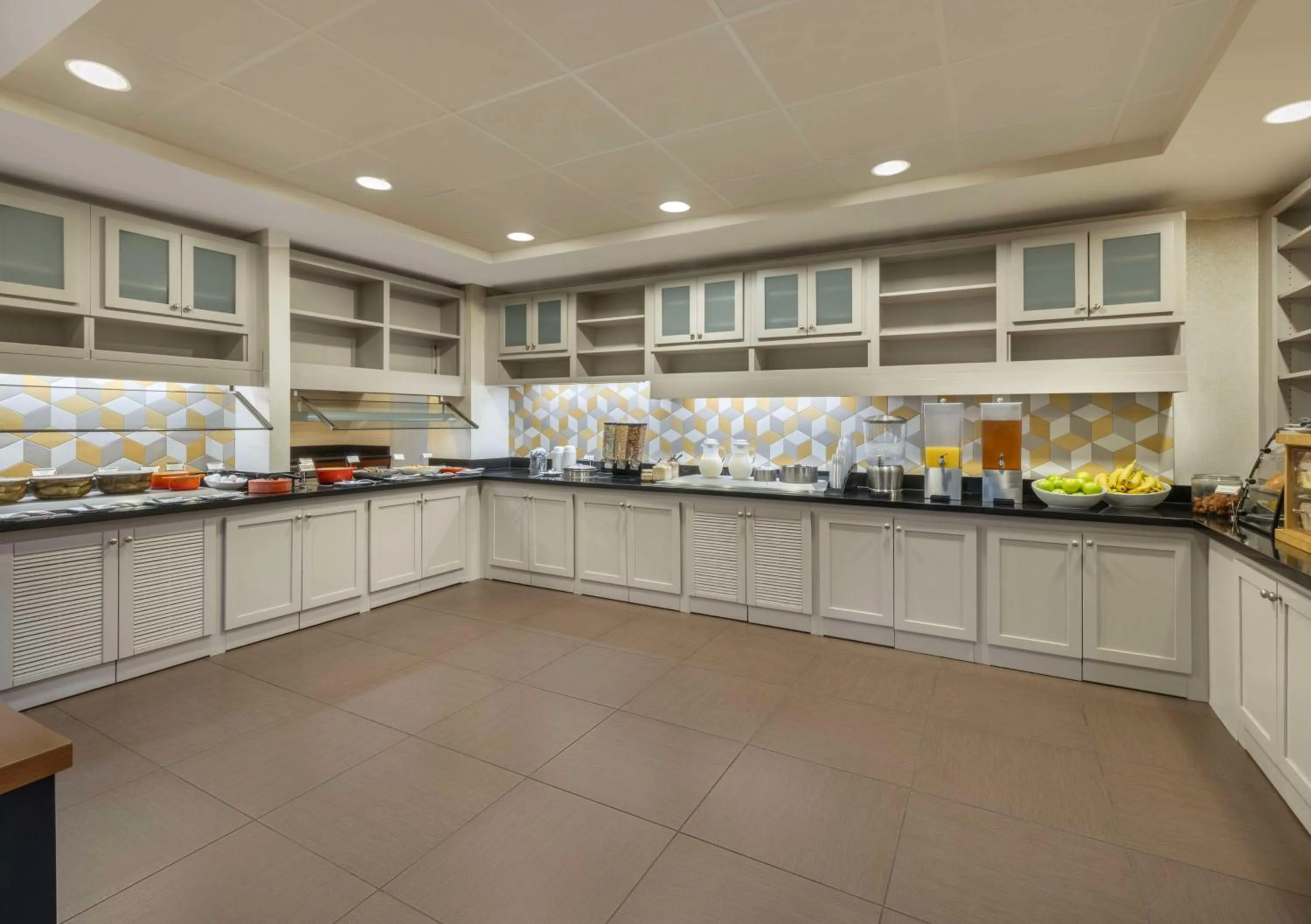 Breakfast in Hyatt Place Tampa Busch Gardens