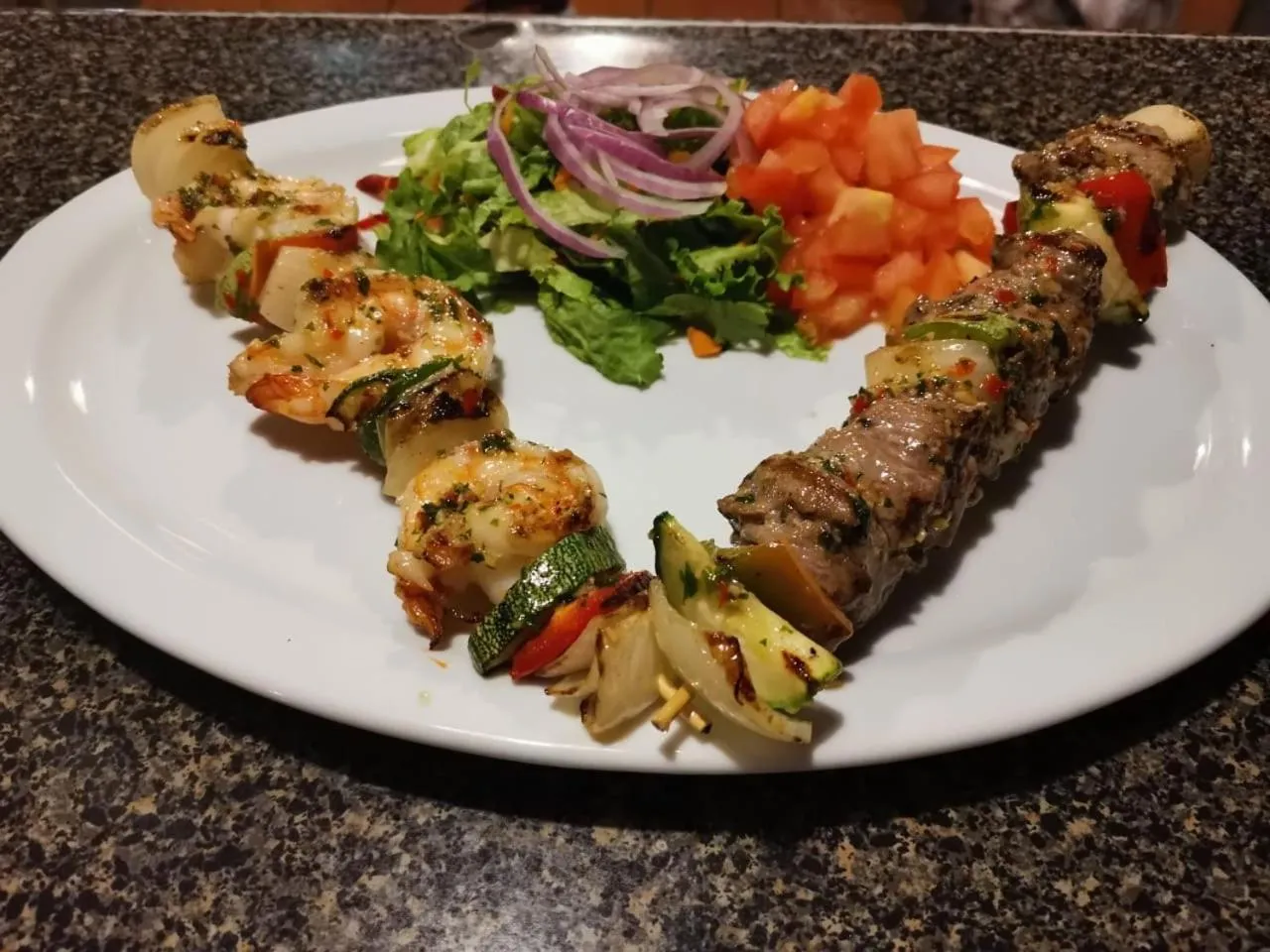 Dinner in Cabinas El Colibri, Apart Hotel