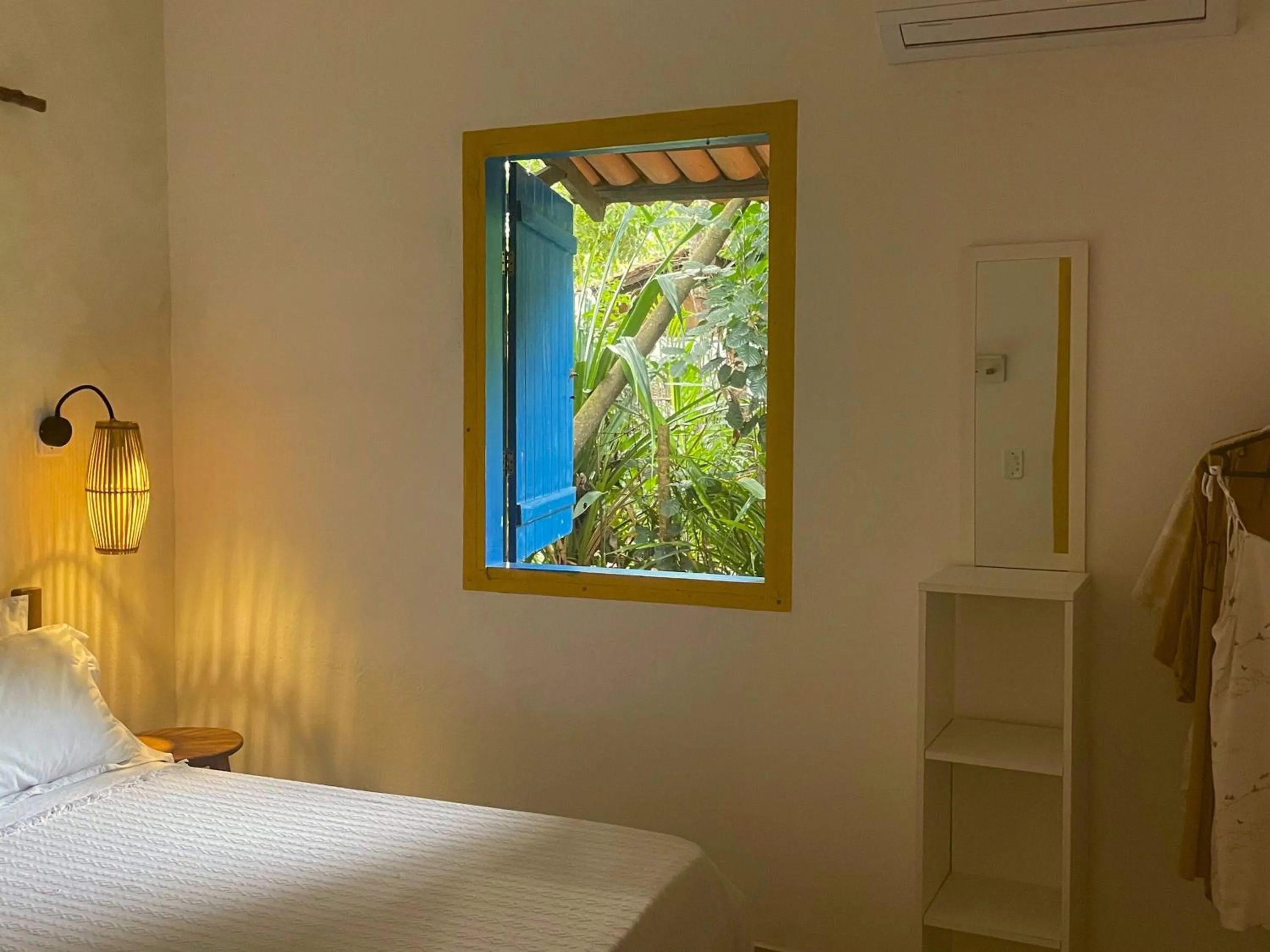 View (from property/room), Bed in Vila Coco Dendê - Algodões