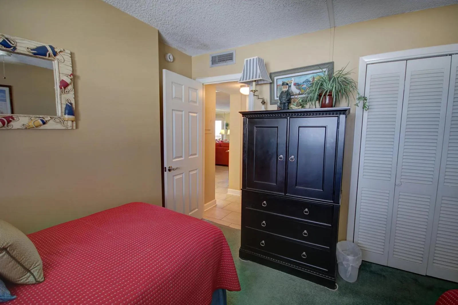 Bed in El Matador 466 - FREE TICKETS!! Your stay includes free tickets to many area attractions!