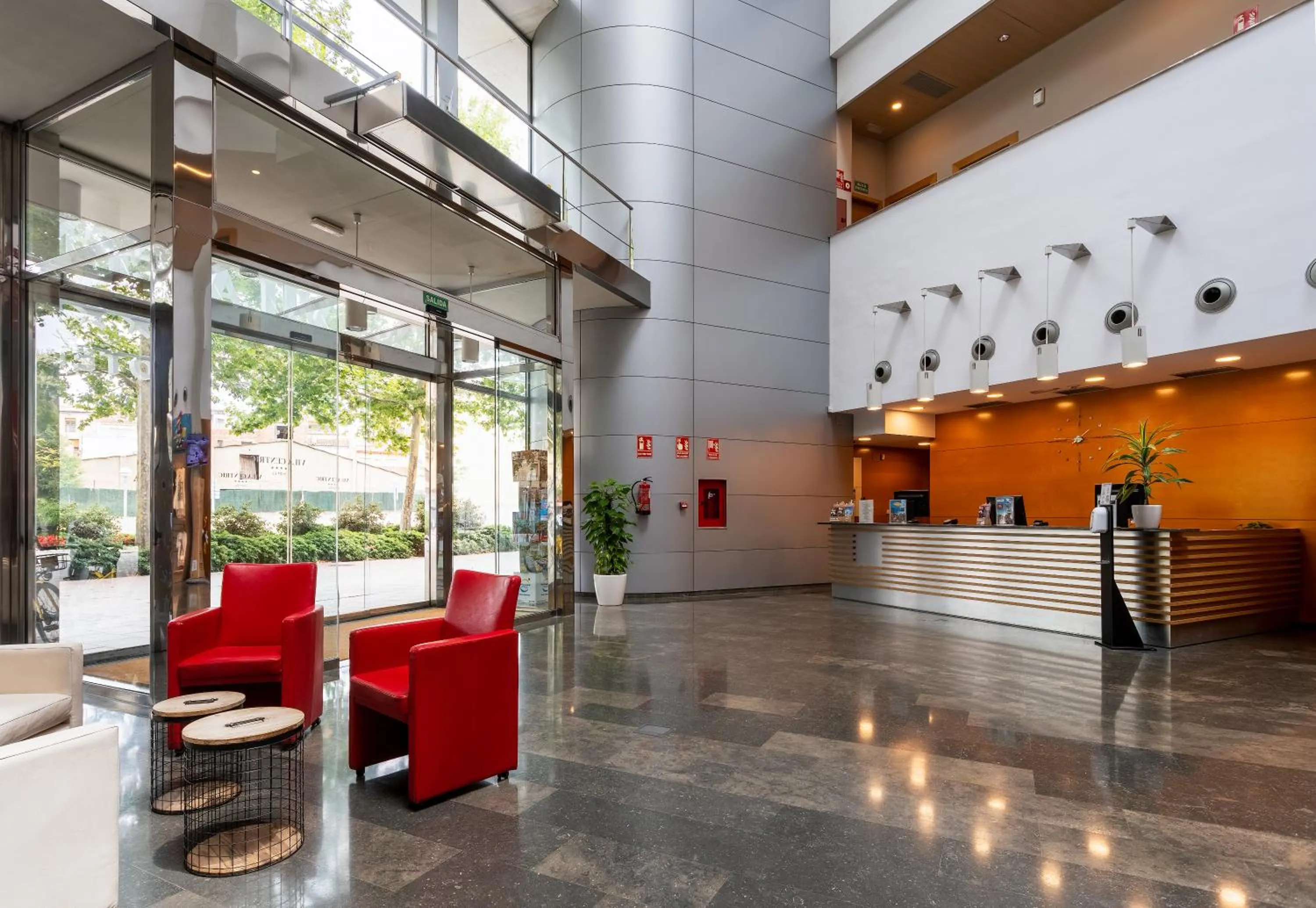 Lobby or reception in Ponient Vila Centric by PortAventura World