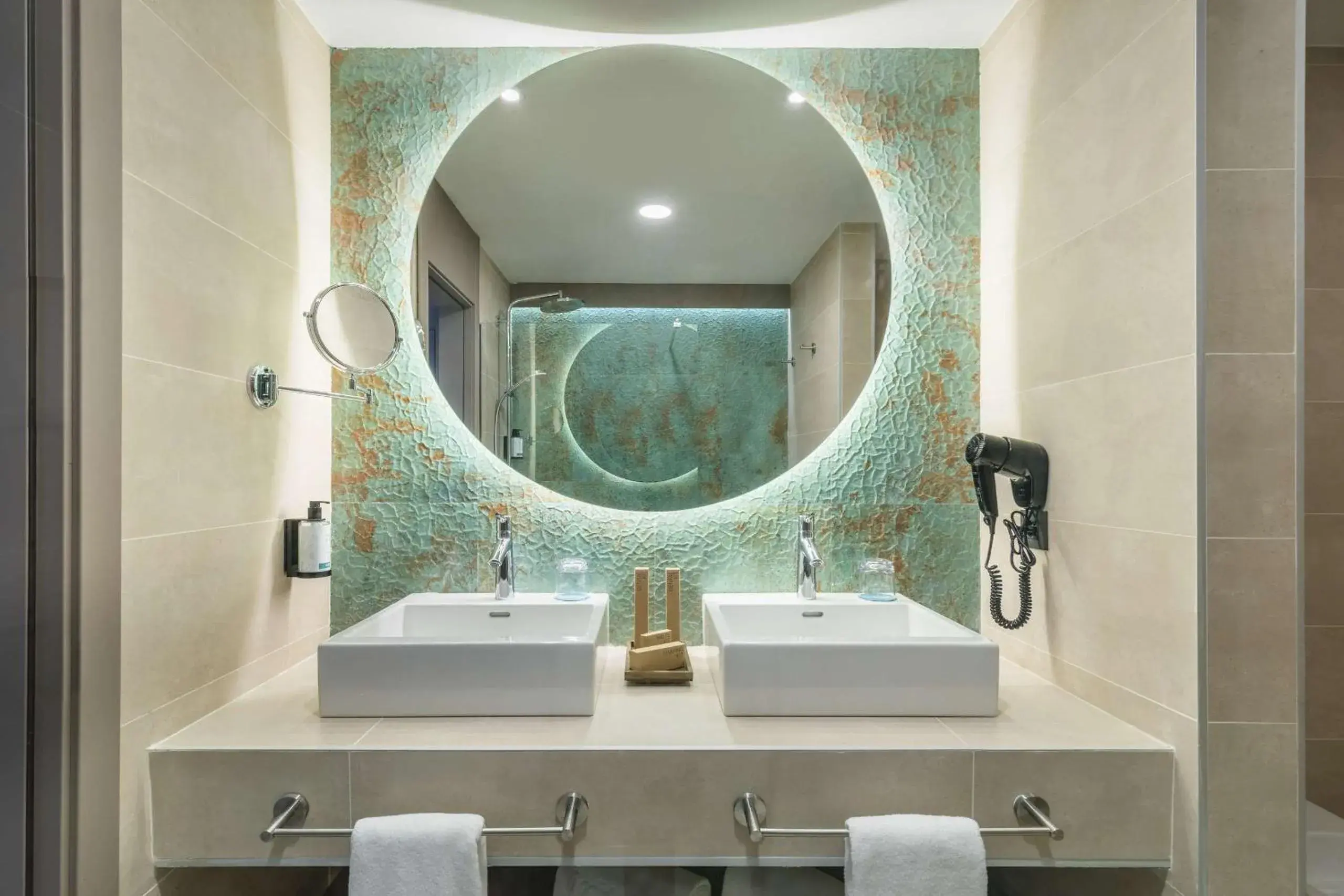 Bathroom in Occidental Puerto Banús Bathroom in Occidental Puerto Banús