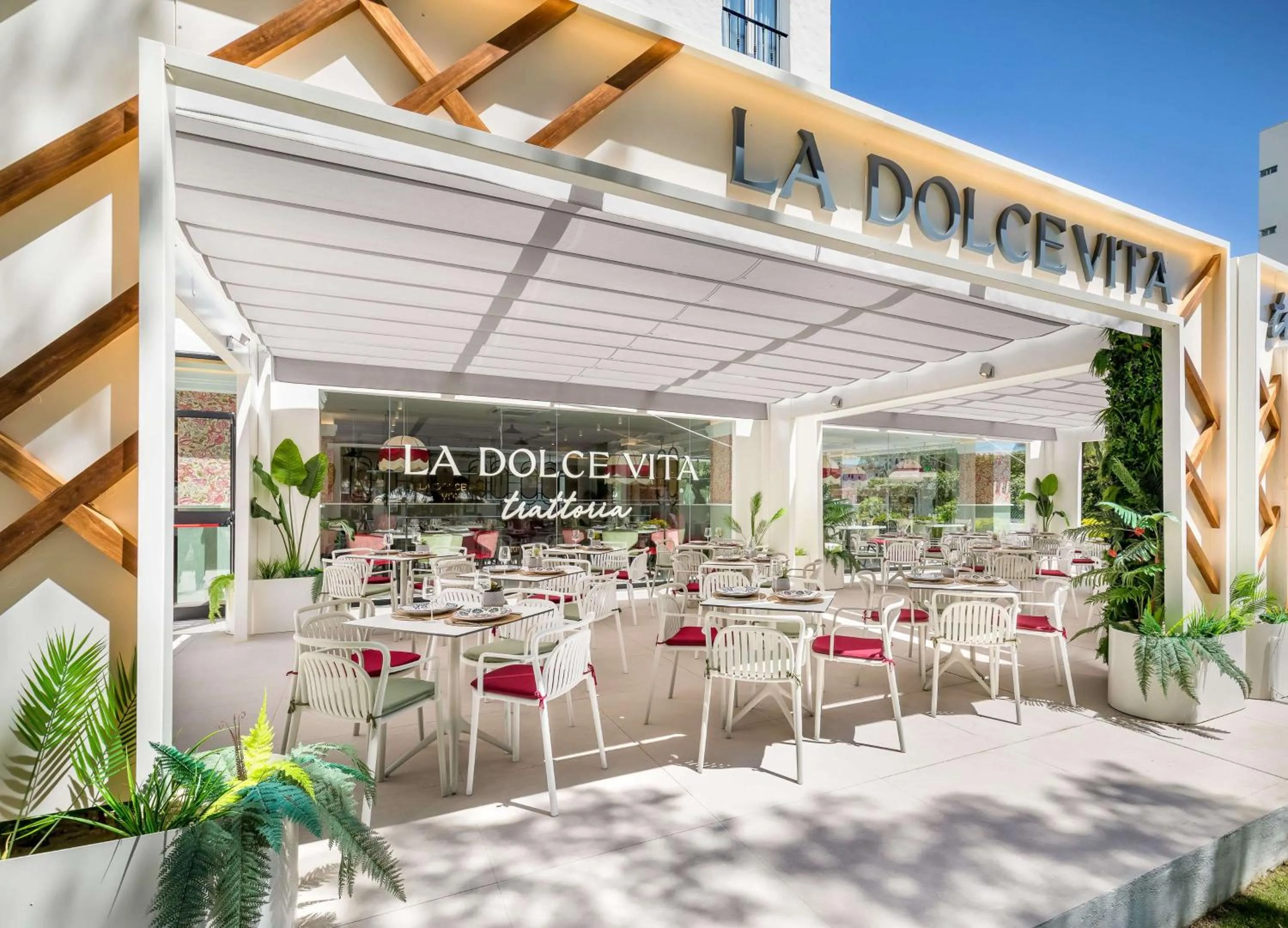 Restaurant/places to eat in Occidental Puerto Banús