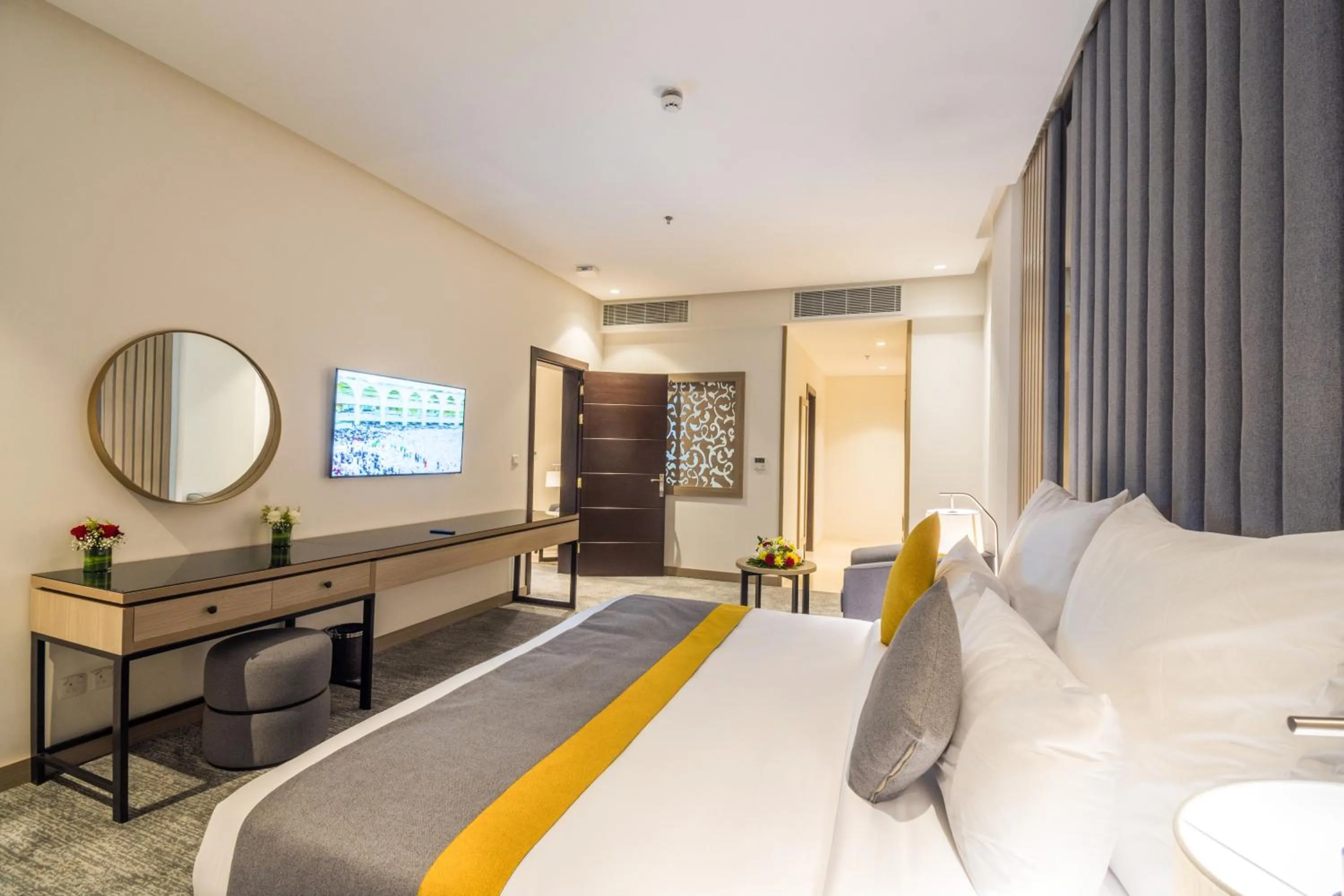 Bedroom, Bed in Erfad Hotel - Riyadh