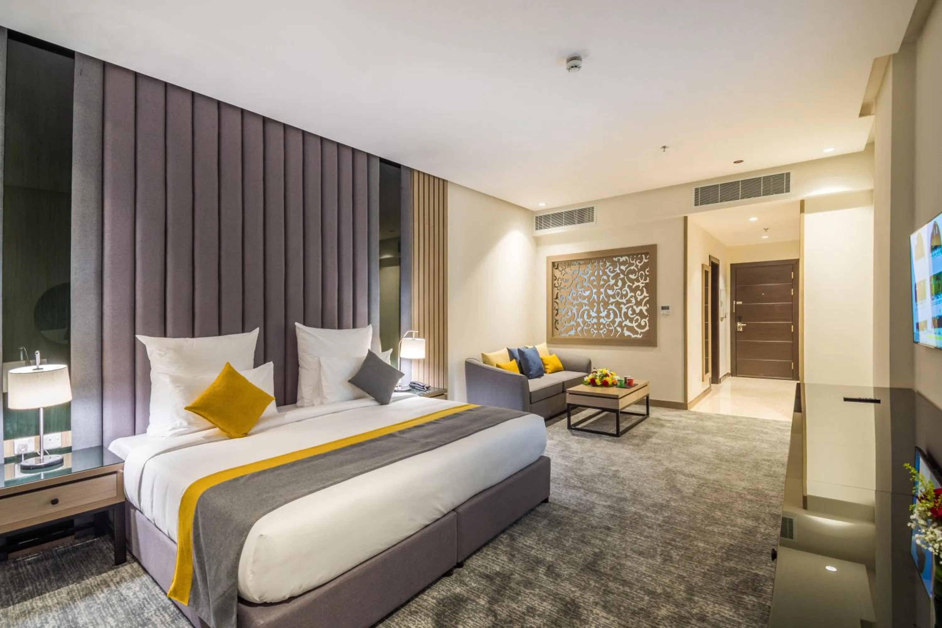 Bedroom, Bed in Erfad Hotel - Riyadh