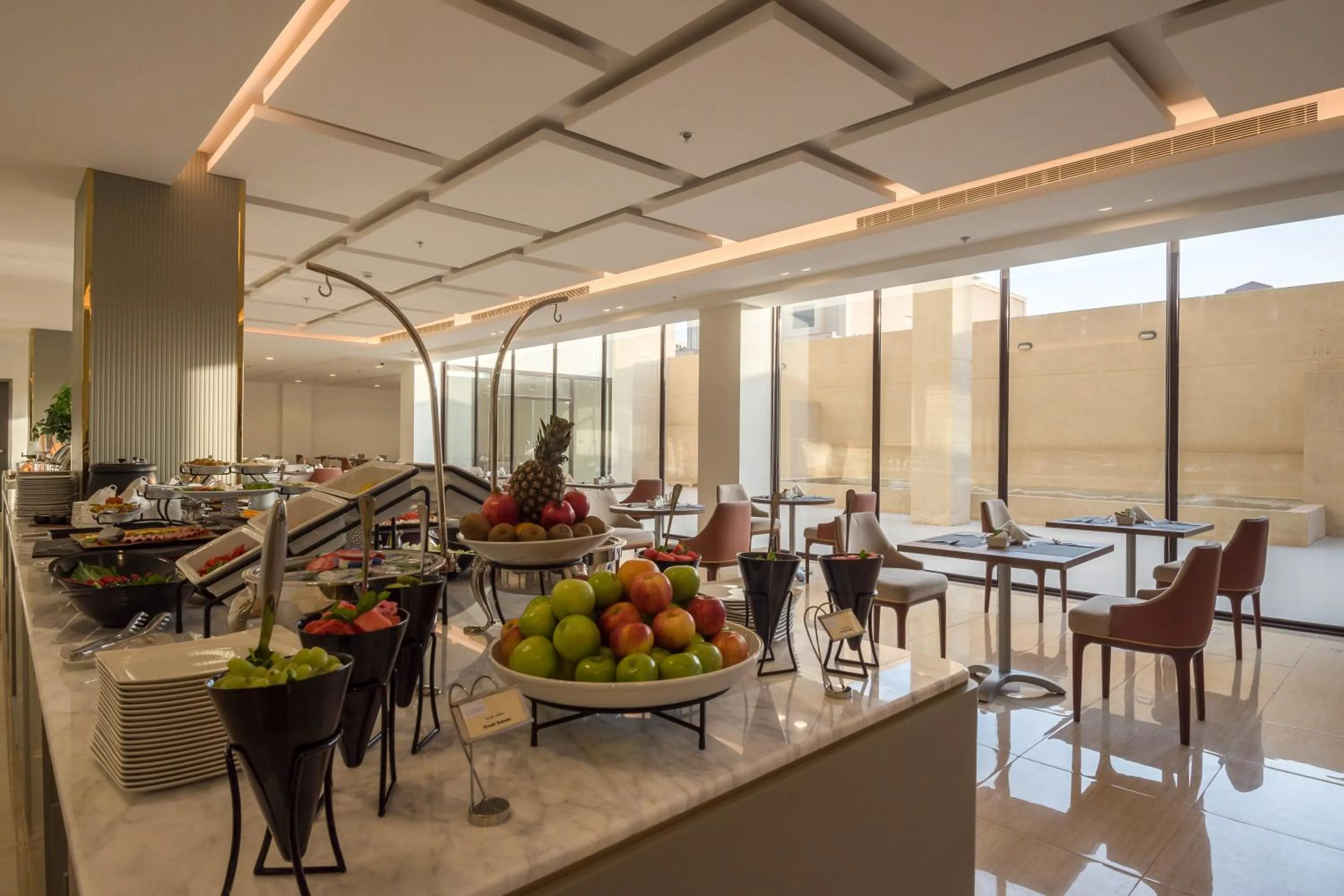 Restaurant/places to eat in Erfad Hotel - Riyadh