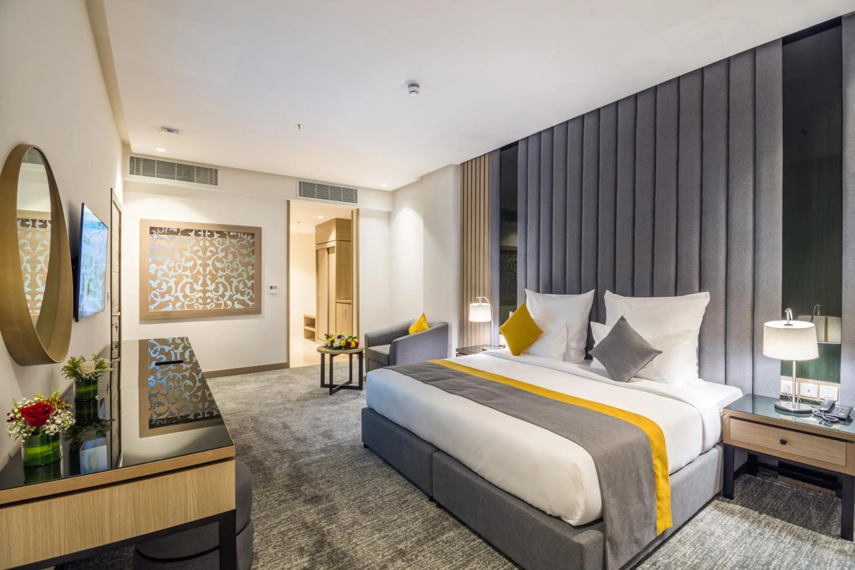 Bedroom, Bed in Erfad Hotel - Riyadh