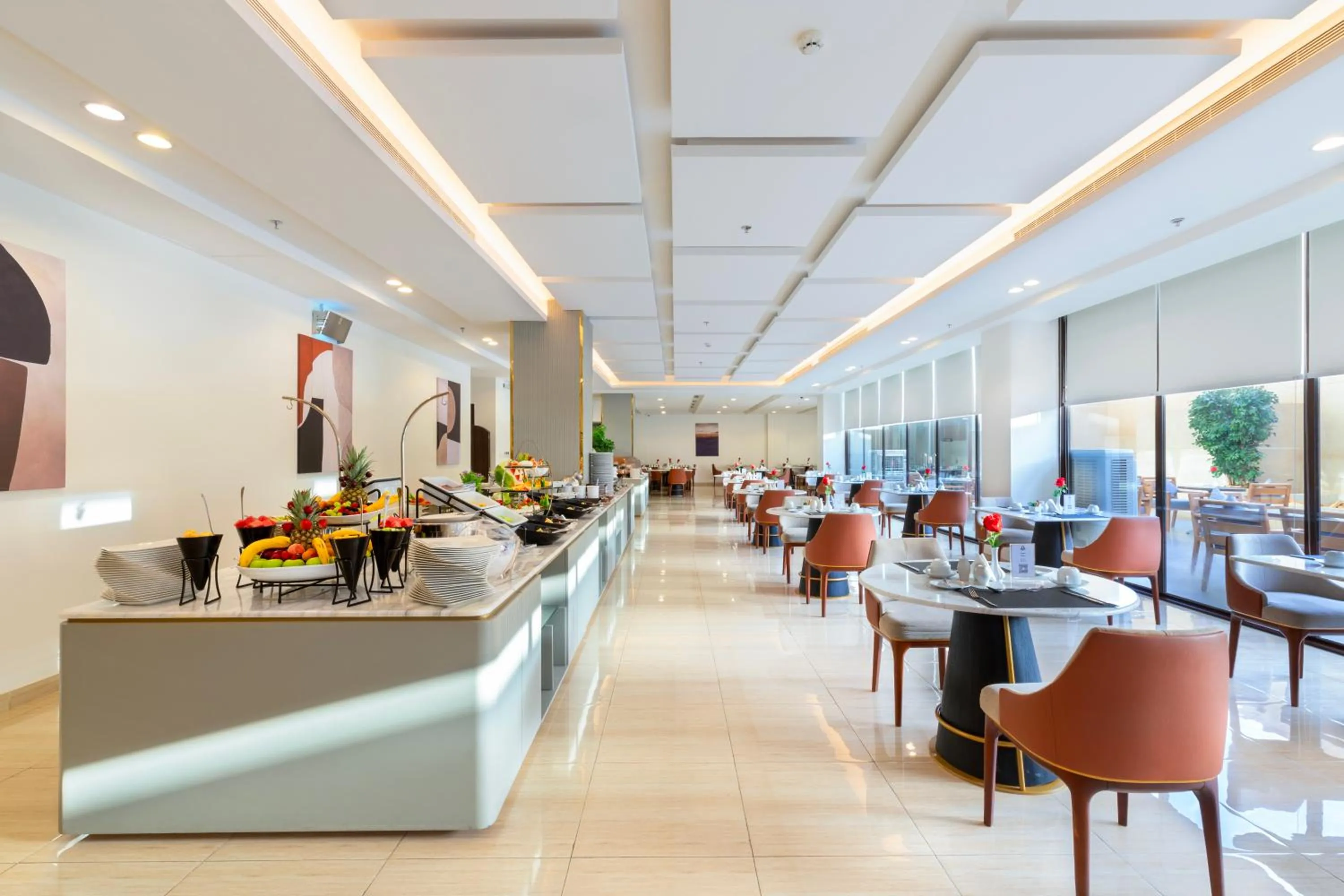 Restaurant/places to eat in Erfad Hotel - Riyadh