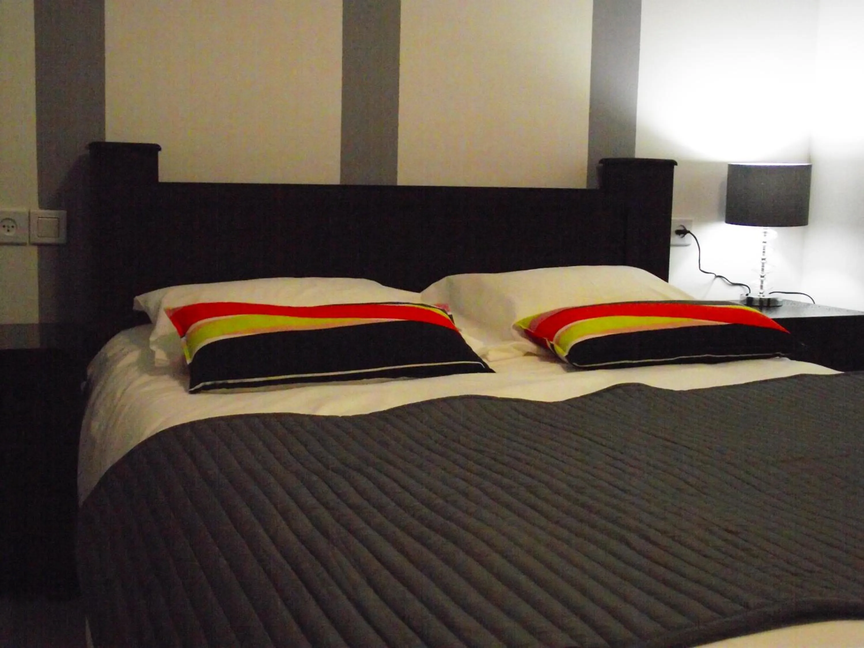 Bedroom, Bed in City Apartments