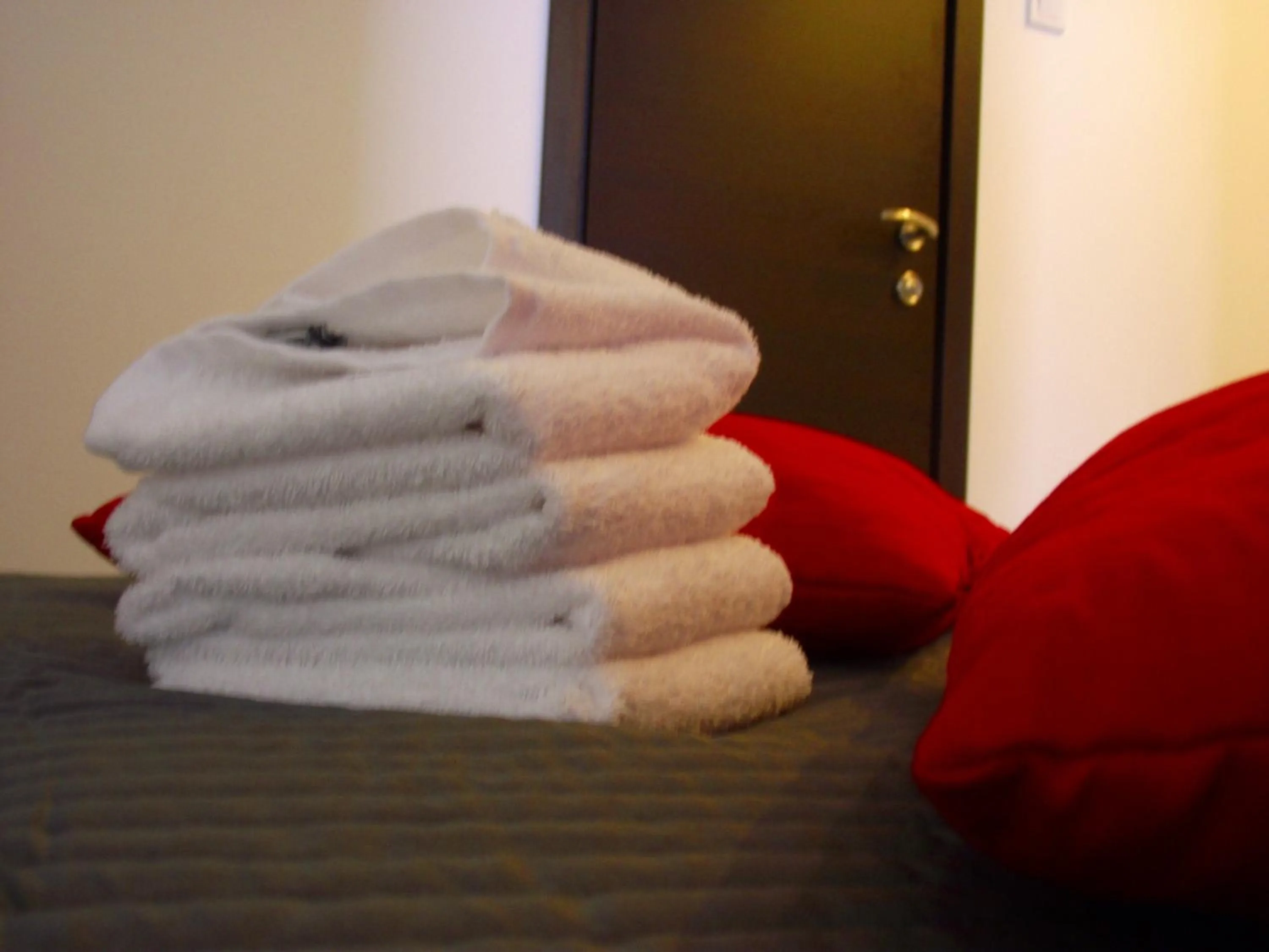 Decorative detail, Bed in City Apartments