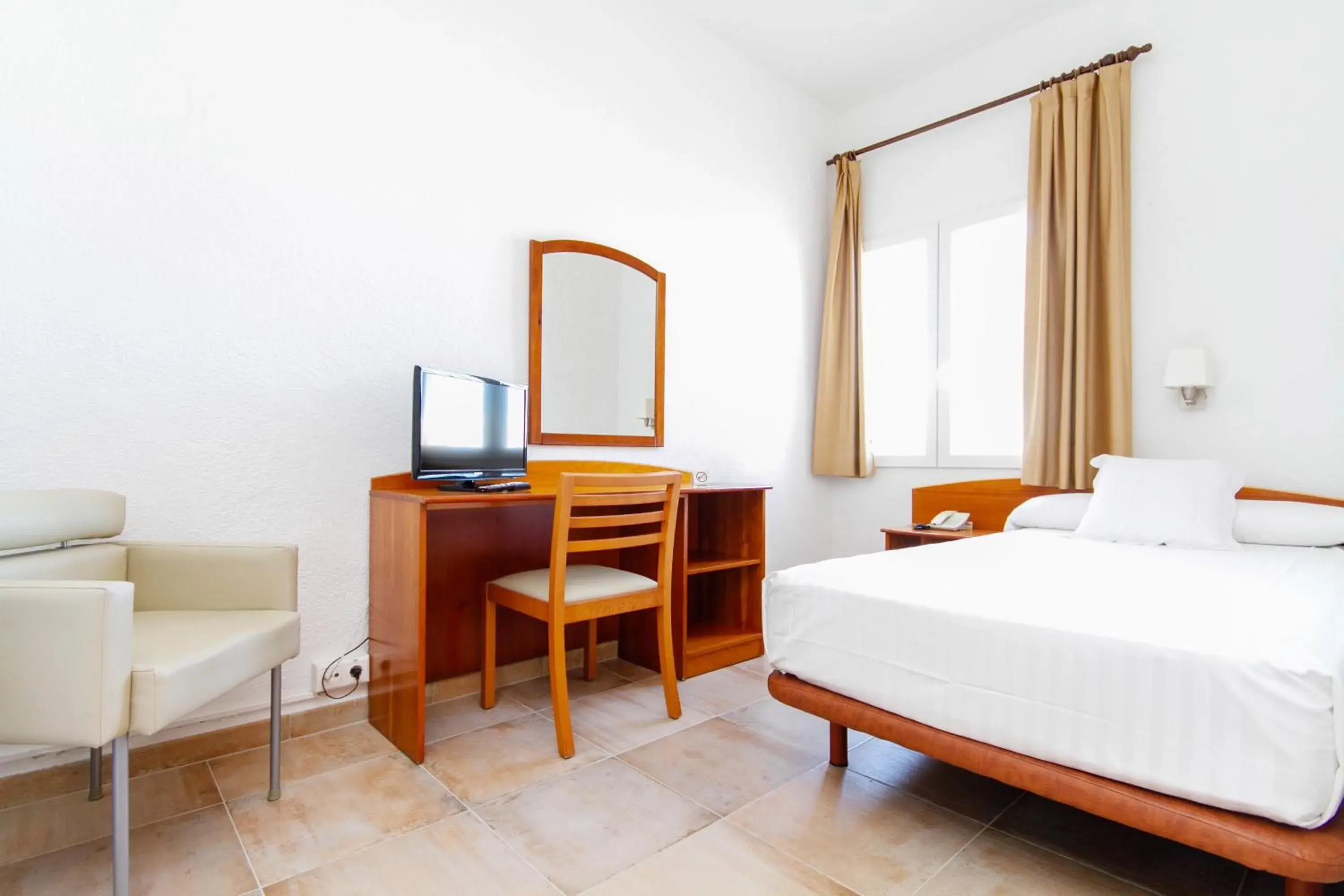 Bedroom, Bed in Hostal San Juan Bedroom, Bed in Hostal San Juan