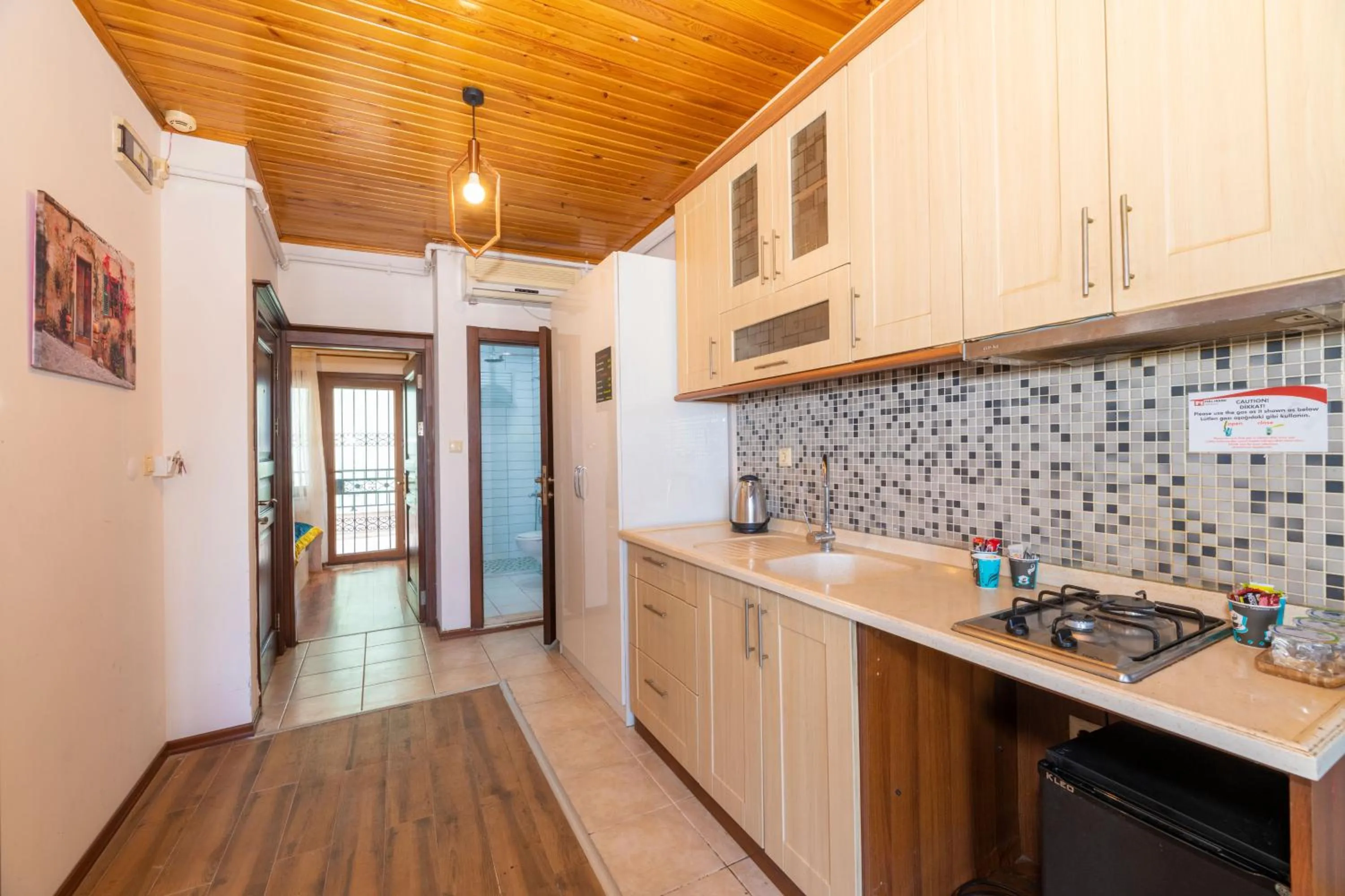 Kitchen or kitchenette in GRAND OPERA HOTEL