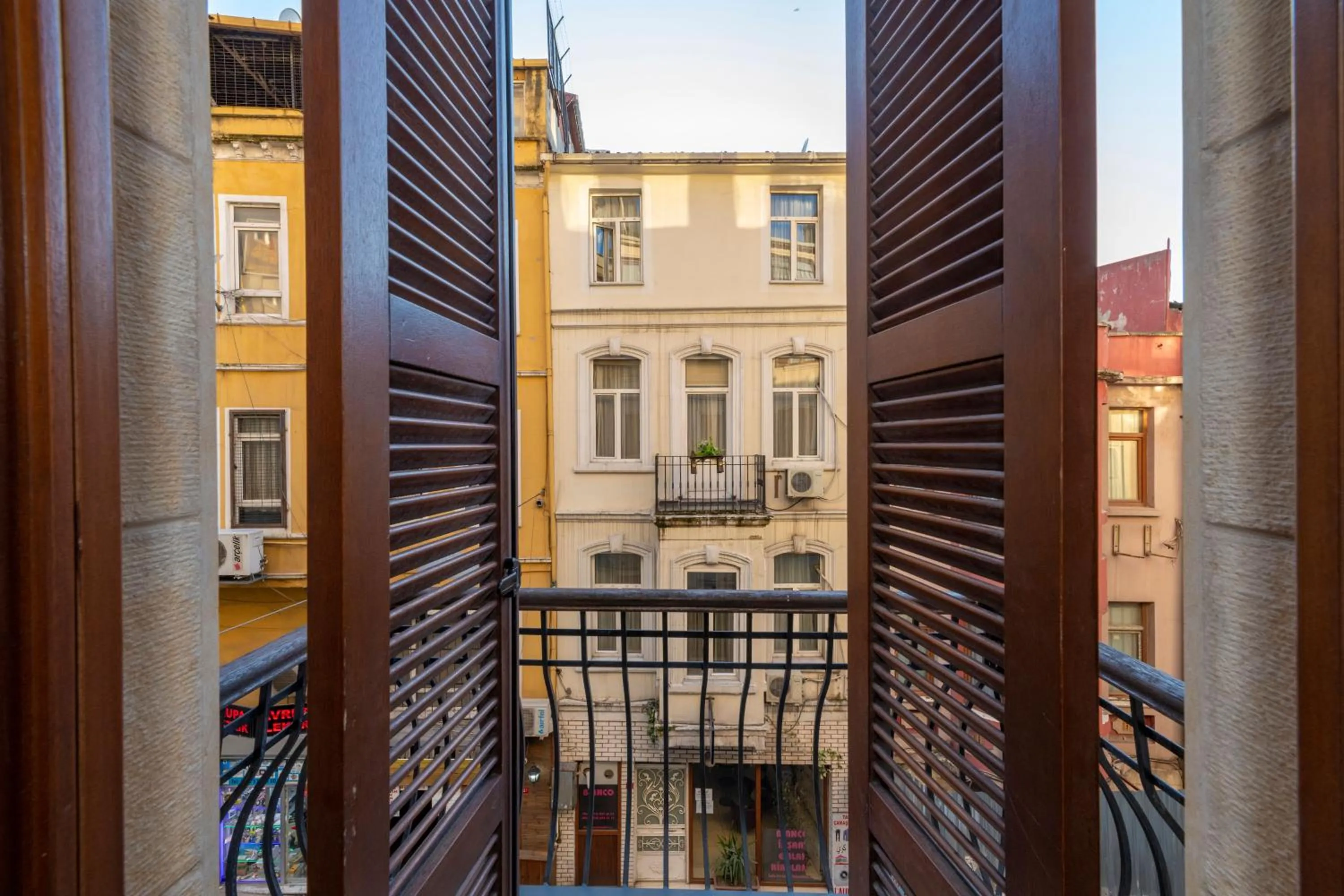 Balcony/Terrace in GRAND OPERA HOTEL