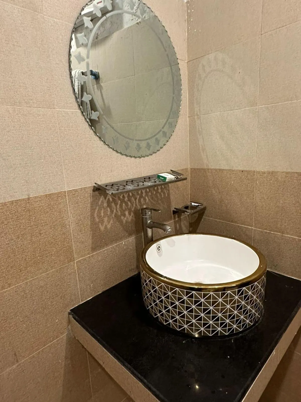 Bathroom in Hotel Green Fort Gulberg