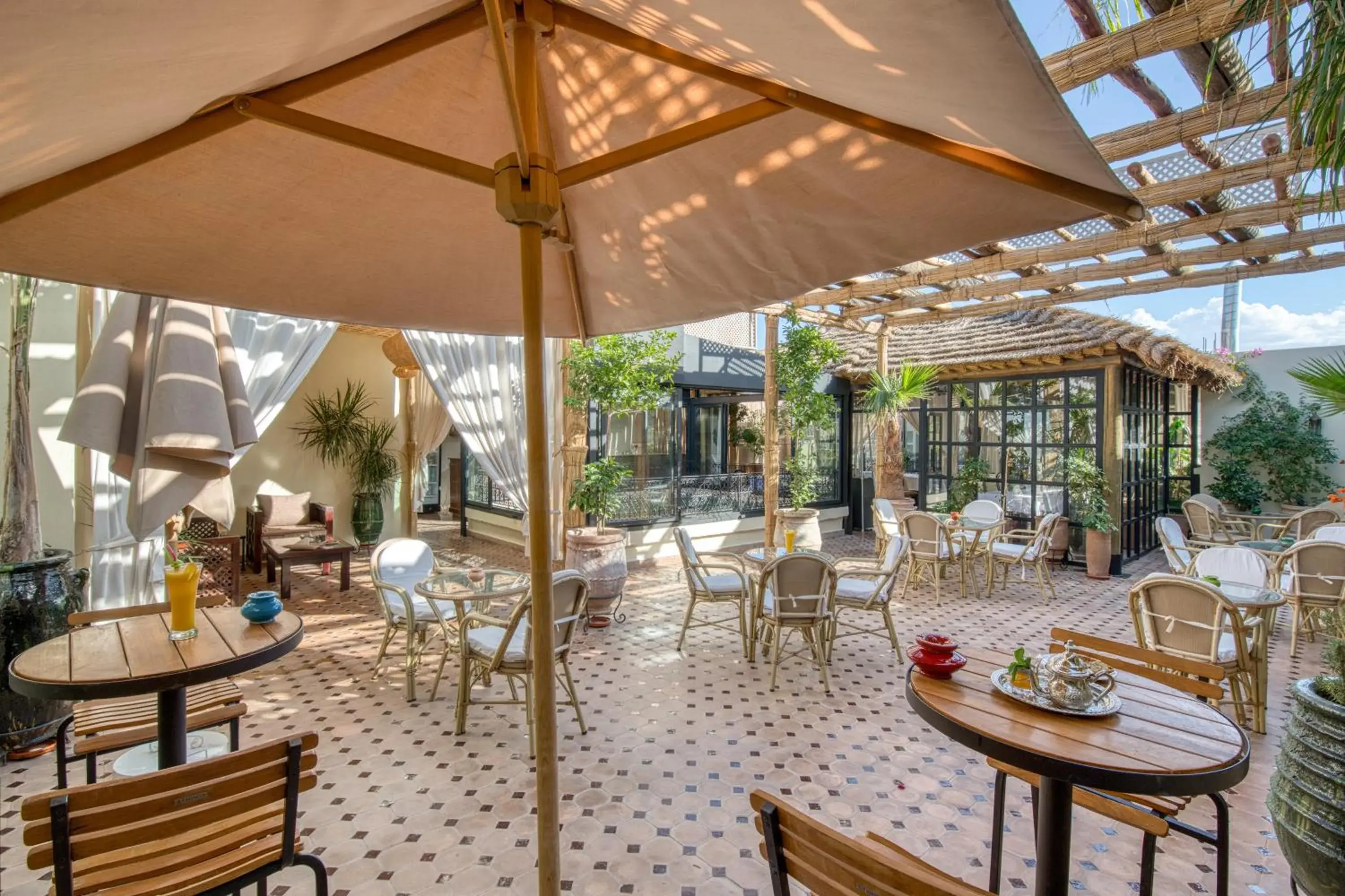 Restaurant/places to eat in Palais Tara & Spa Restaurant/places to eat in Palais Tara & Spa