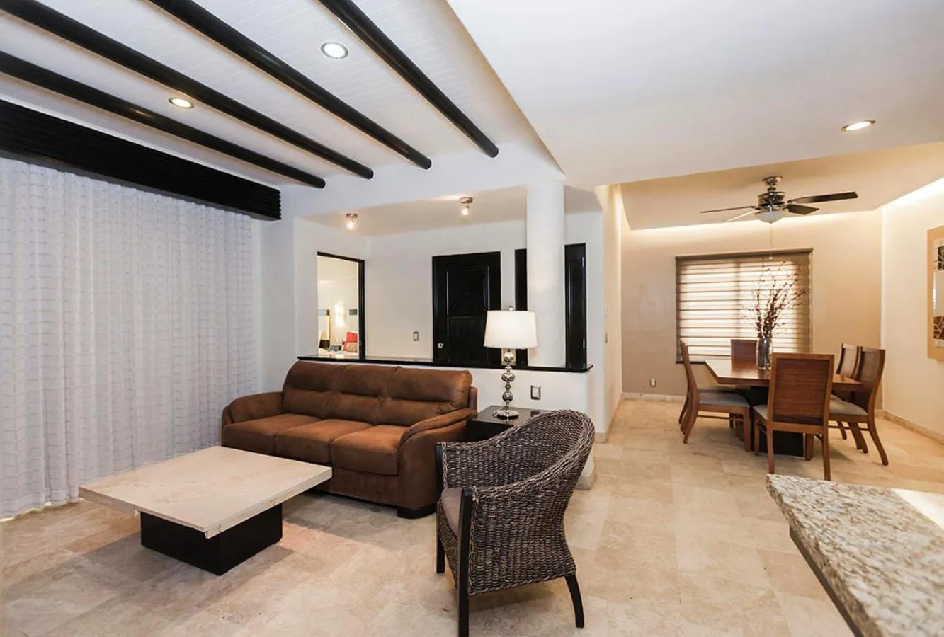 Living room in Zafiro Beach Boutique Resort