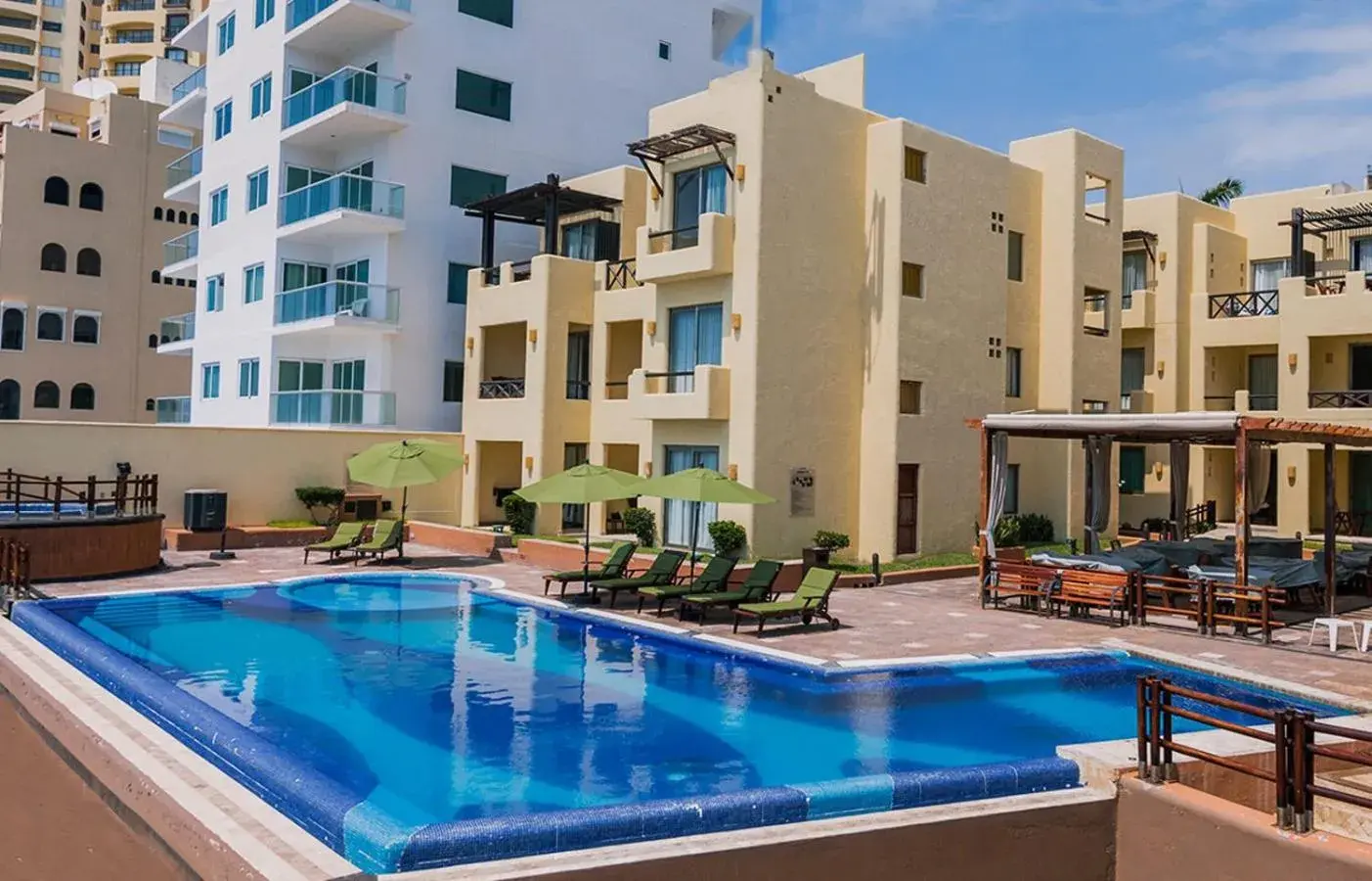 Property building in Zafiro Beach Boutique Resort Property building in Zafiro Beach Boutique Resort